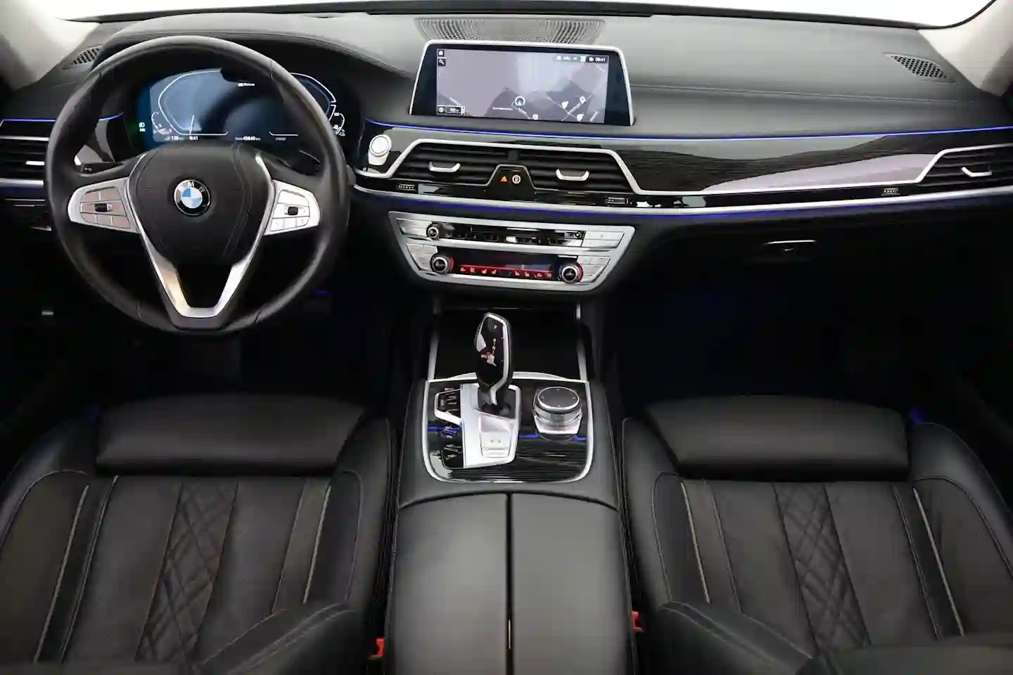 Car Image - 4n5DGxEY0OZAcxM1u6HMUb