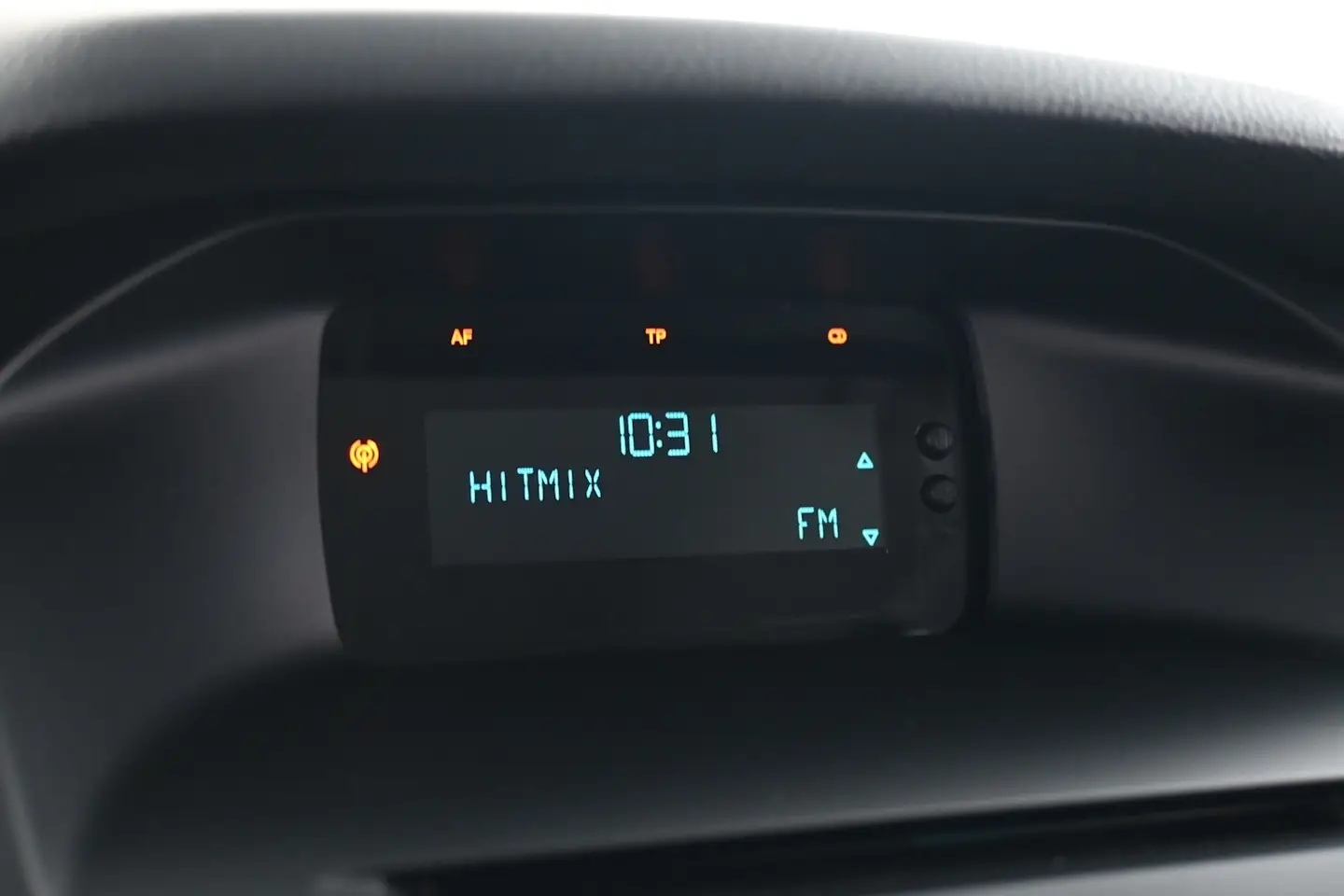 Car Image - 7ztdS8BEADw4iwDW1hOwoj