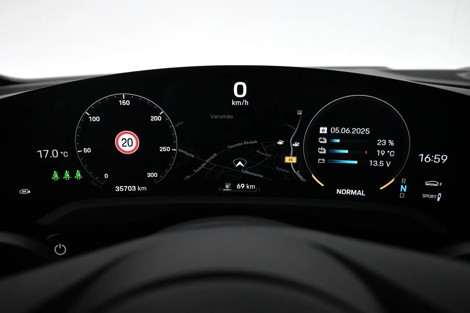 Car Image - cDws2oCvDq4BCpyxv9L8T