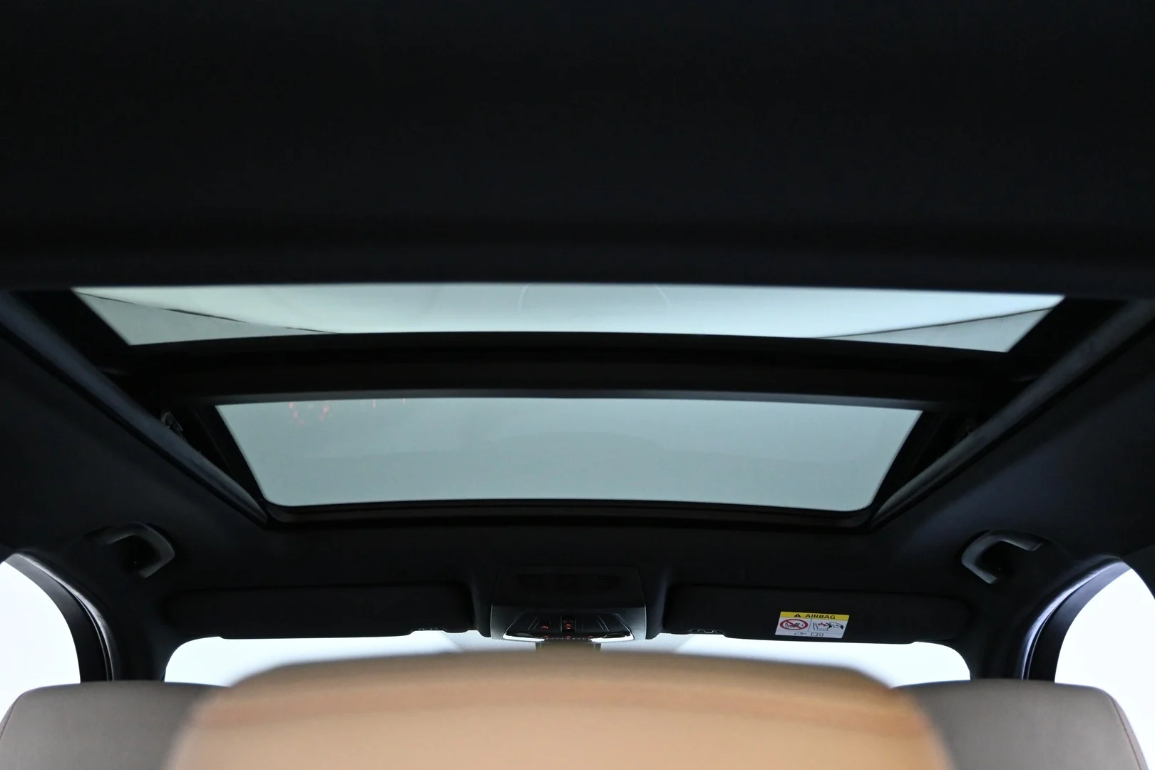 Car Image - b4XYh5lutptVZL0xpKLvK