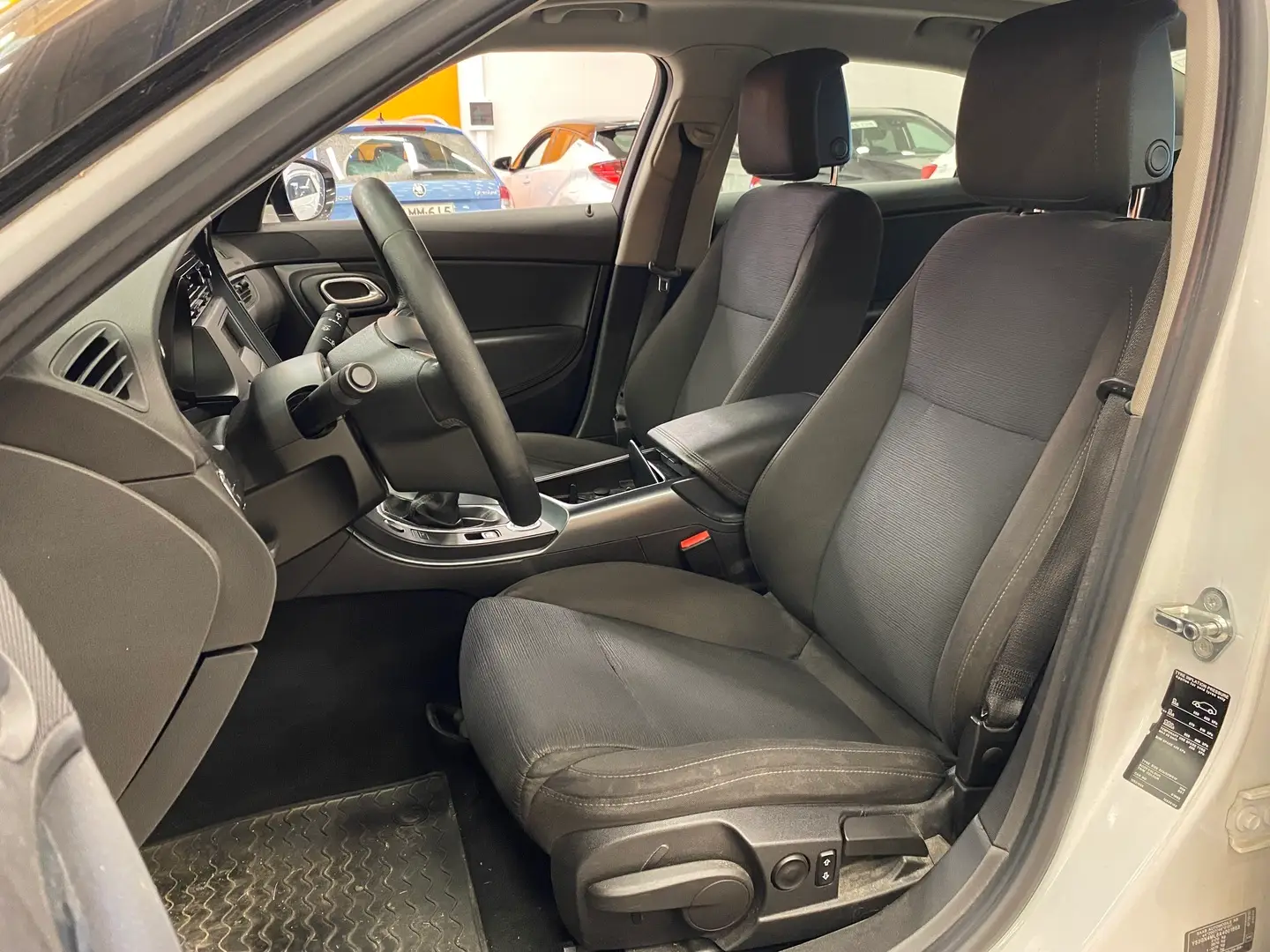 Car Image - 2xHYcJohsIWWkZknP2H7xT