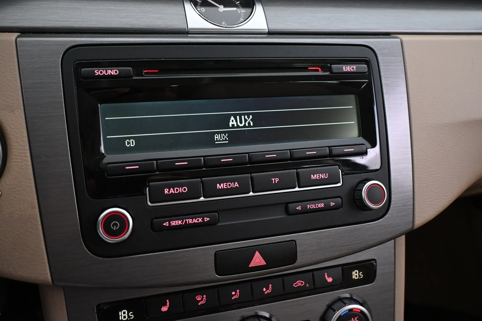 Car Image - 7bat9Fx4IAwXarvBdCxpWC