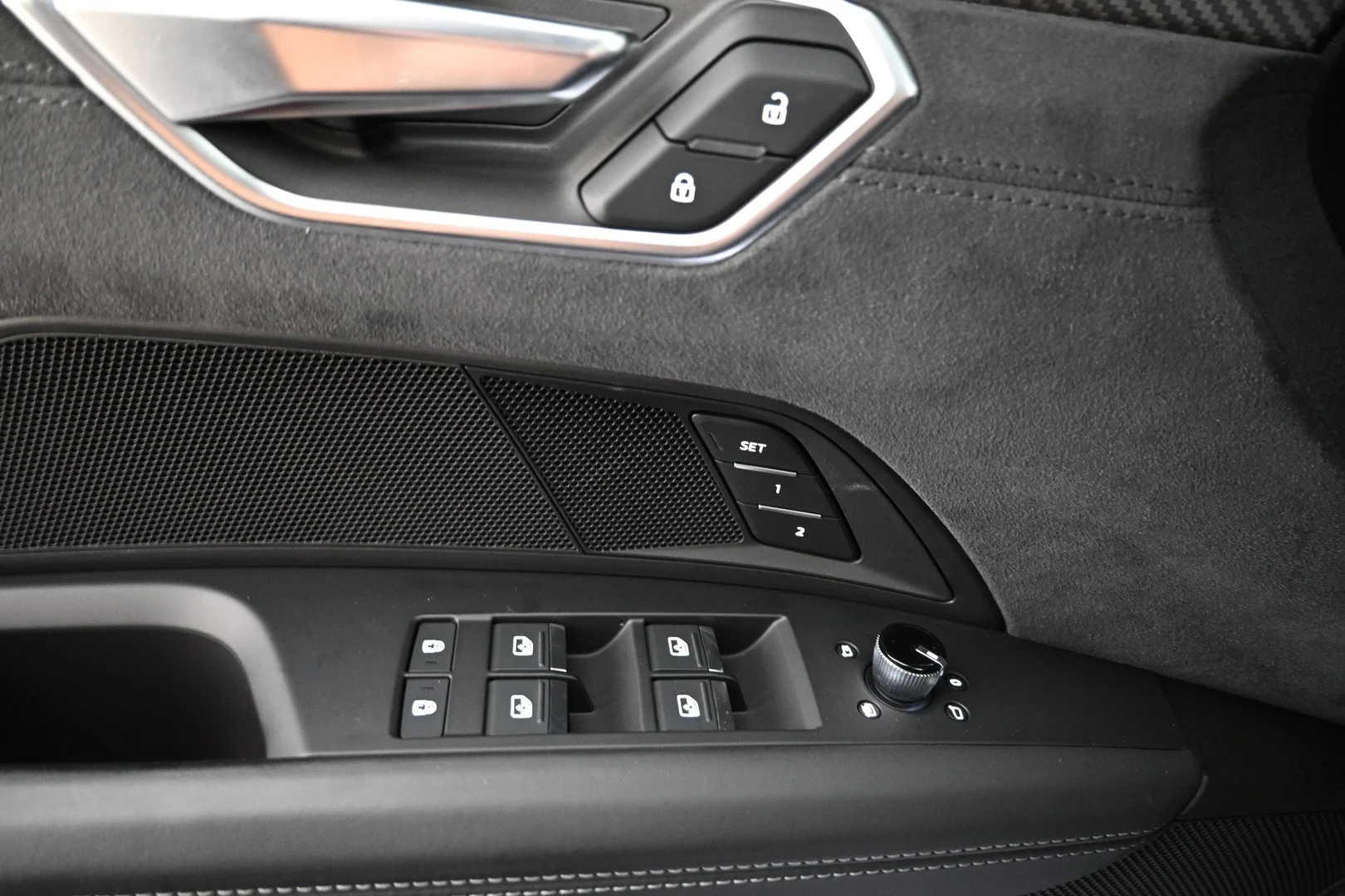 Car Image - 6TfXO8s23ZOYQD9TsxPM8V
