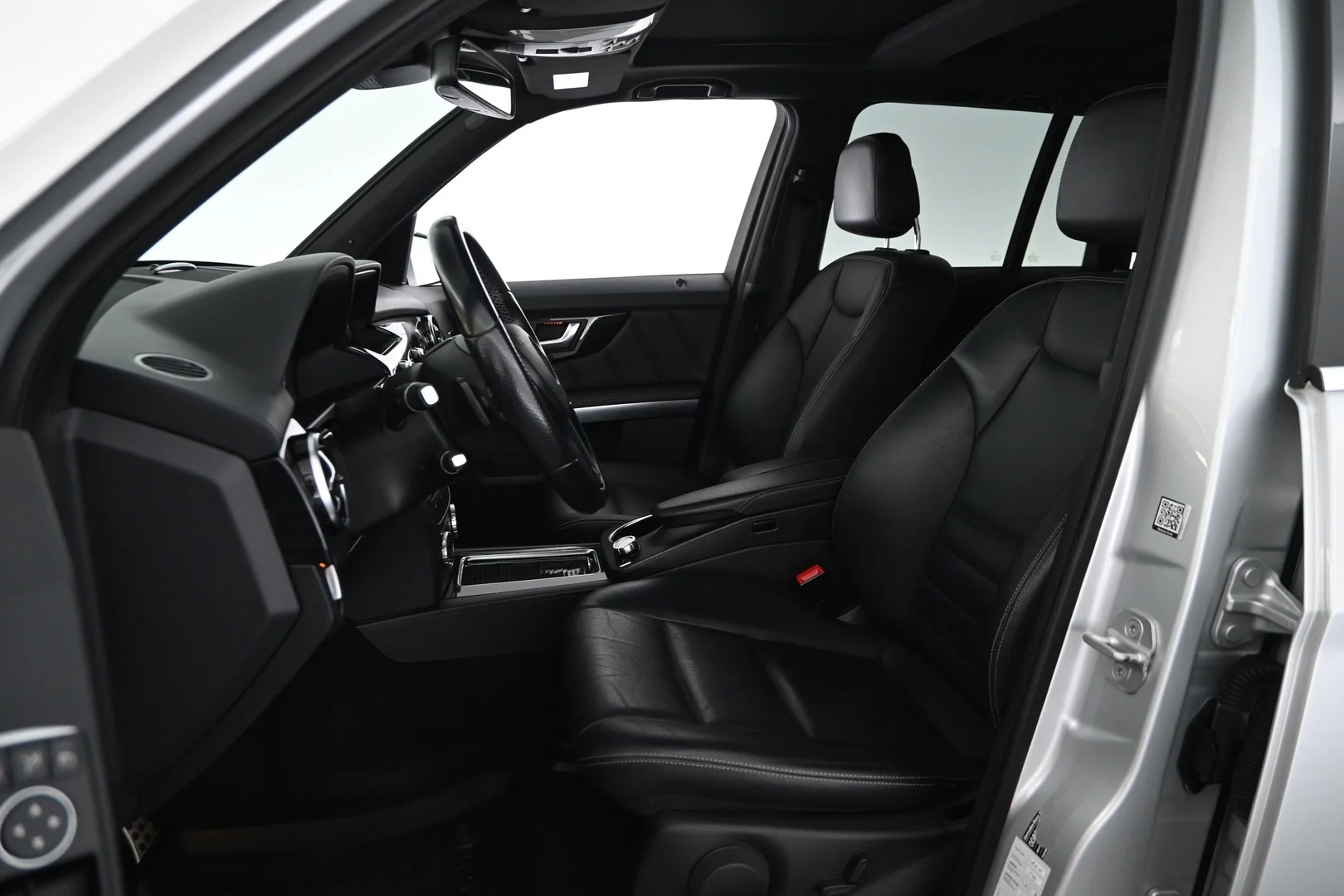 Car Image - 5lhebi3C6b3Vcr5KbbHfQd