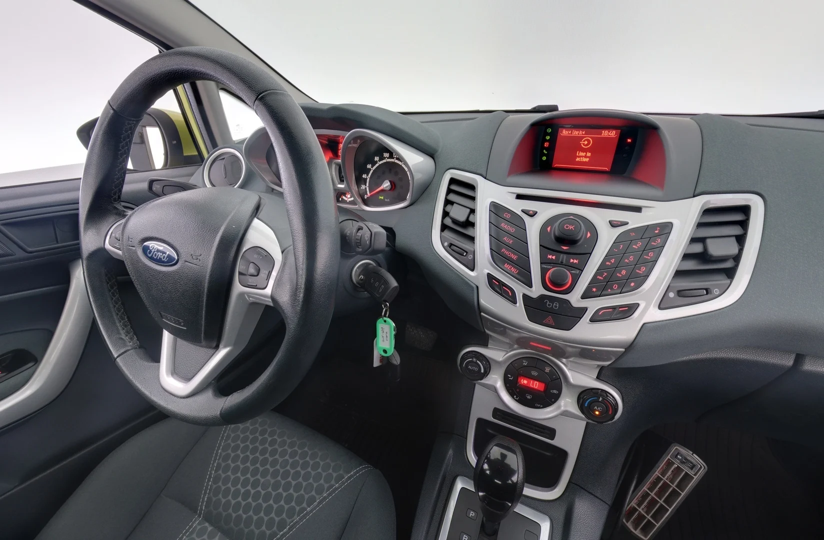 Car Image - 79Ezo0RwwGk69SOwyM8vBW