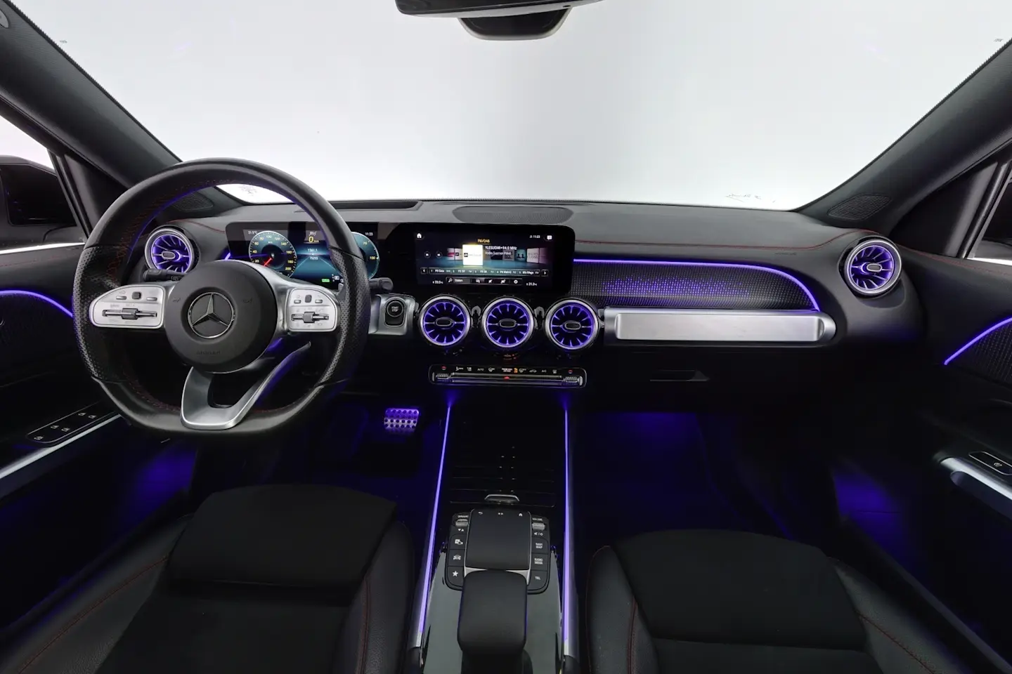 Car Image - 3HmOnuPqajLOCnADTCRnBJ
