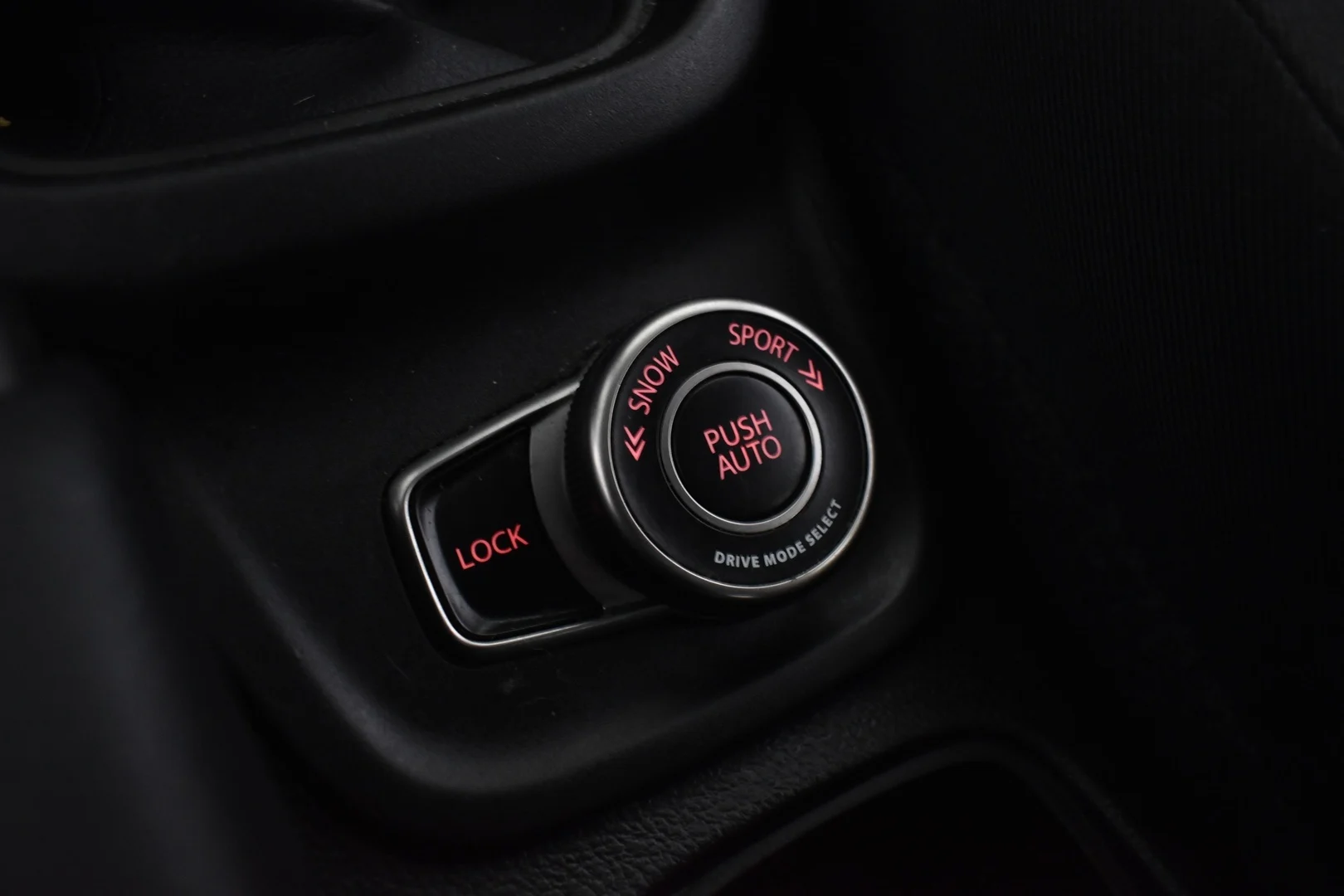 Car Image - 6DoAicz3FXwKExhlpNGd95