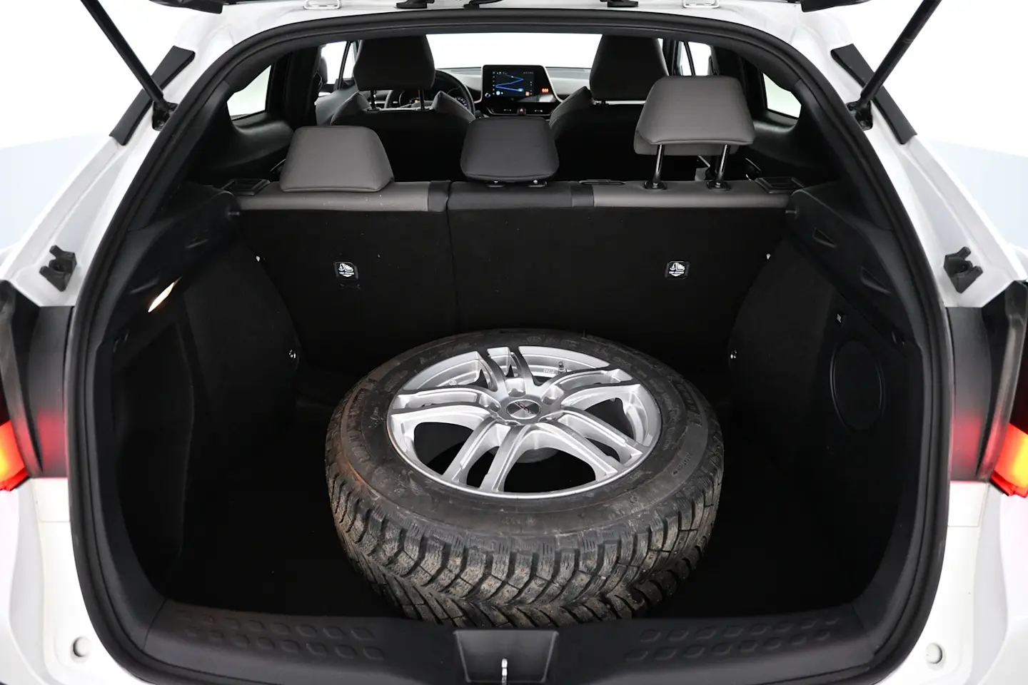 Car Image - 3wKfBIPiODRe9QEJgMmkOR