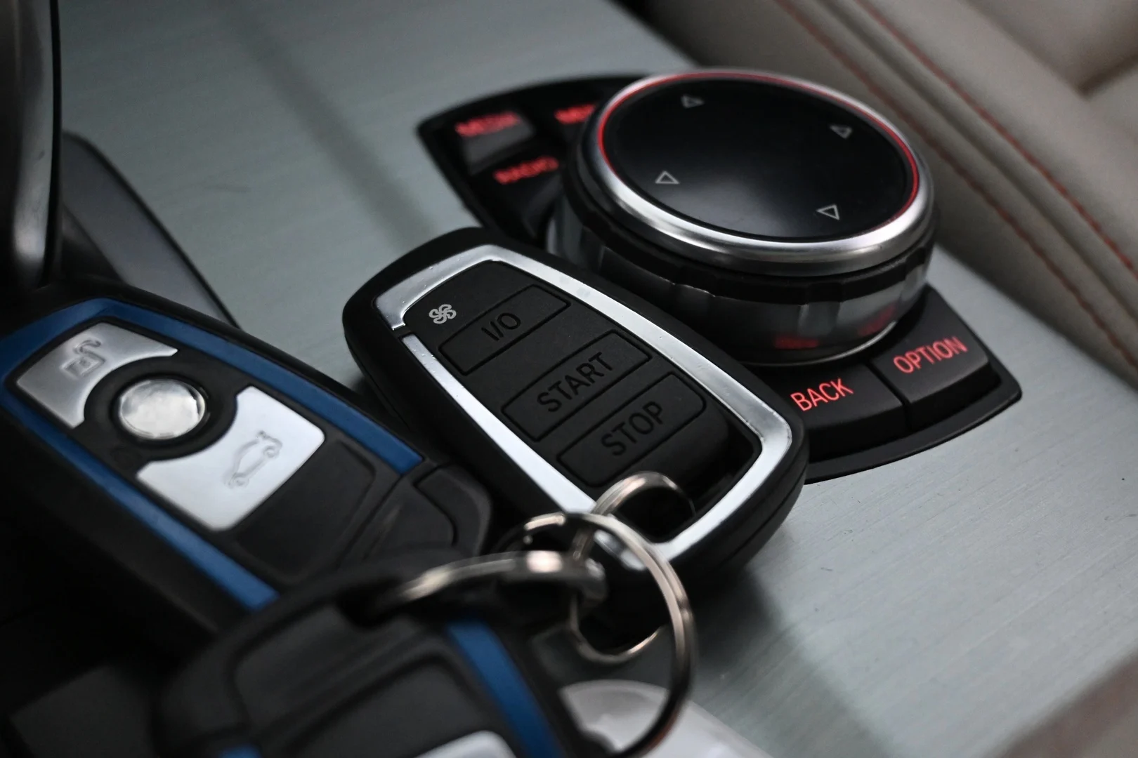 Car Image - b4XYh5lutptVZL0xpKLvK