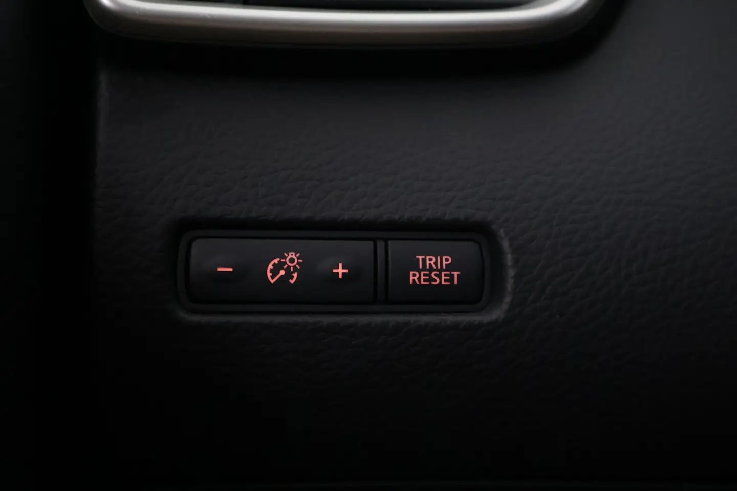 Car Image - 7l2MUxzMMZWmWiRGr6okj6