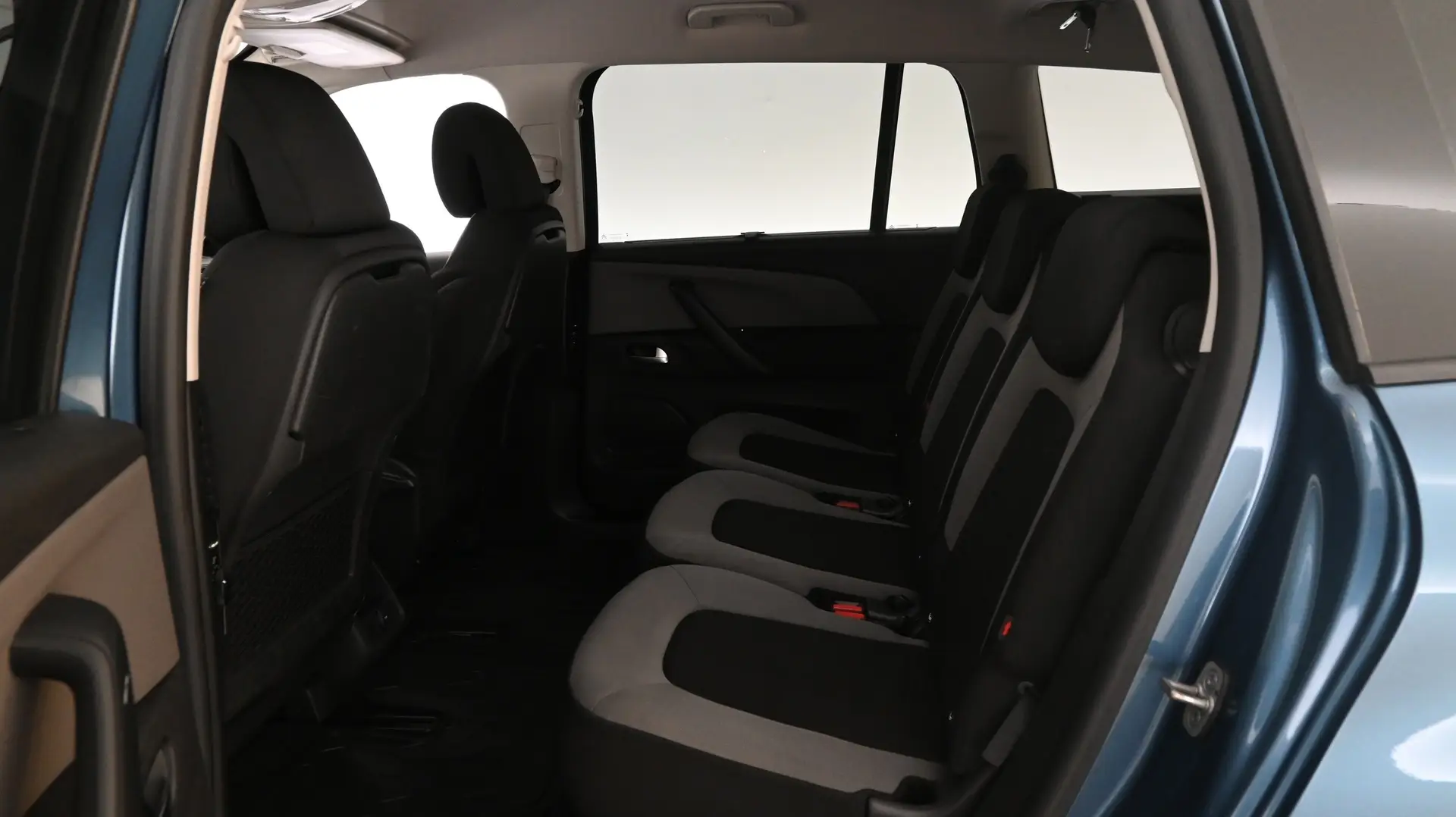 Car Image - 3fS07F8cFHowu1L16V4gPC