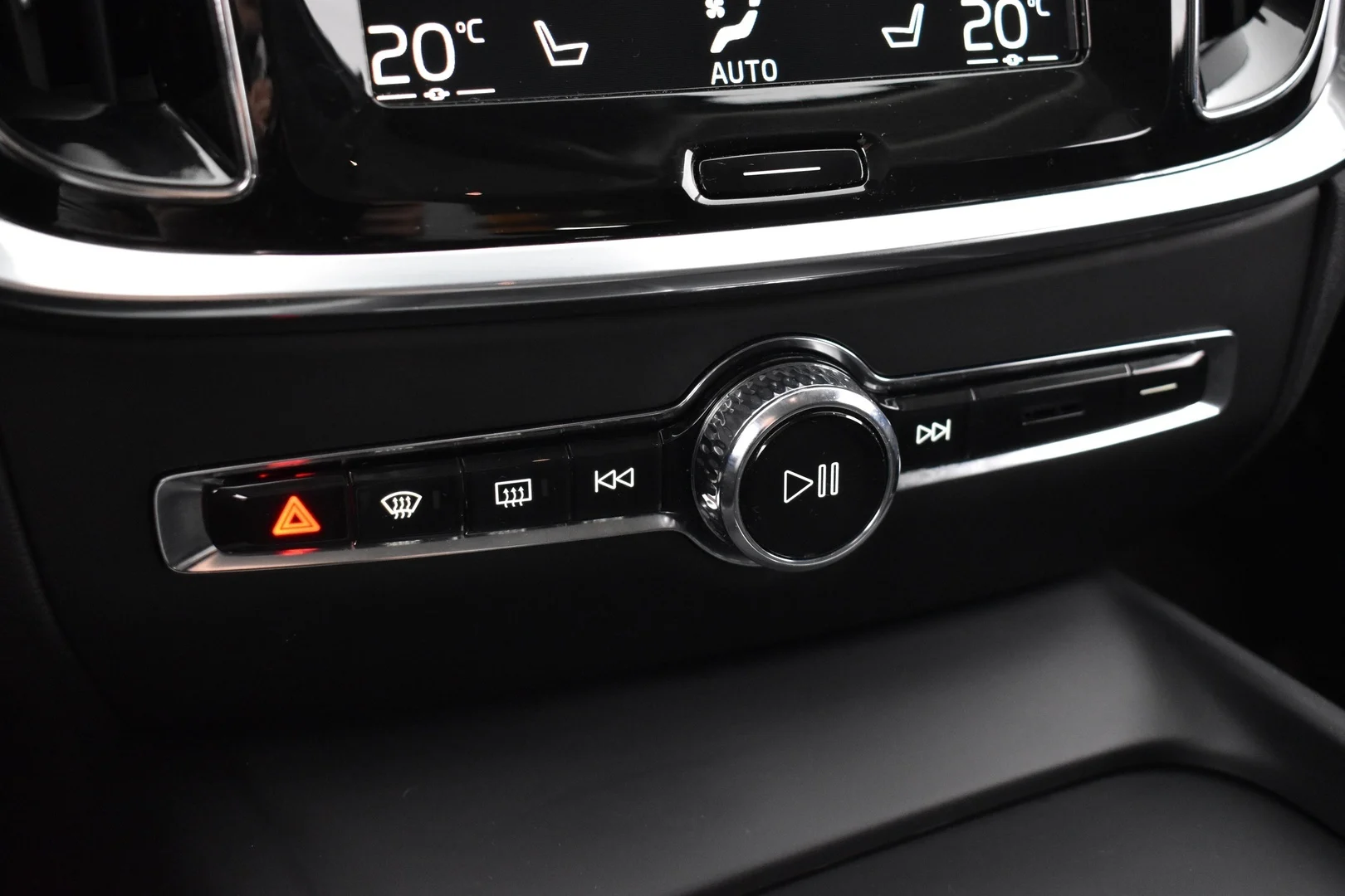 Car Image - 5pN36S9n7BJ4bsQlznTVhp