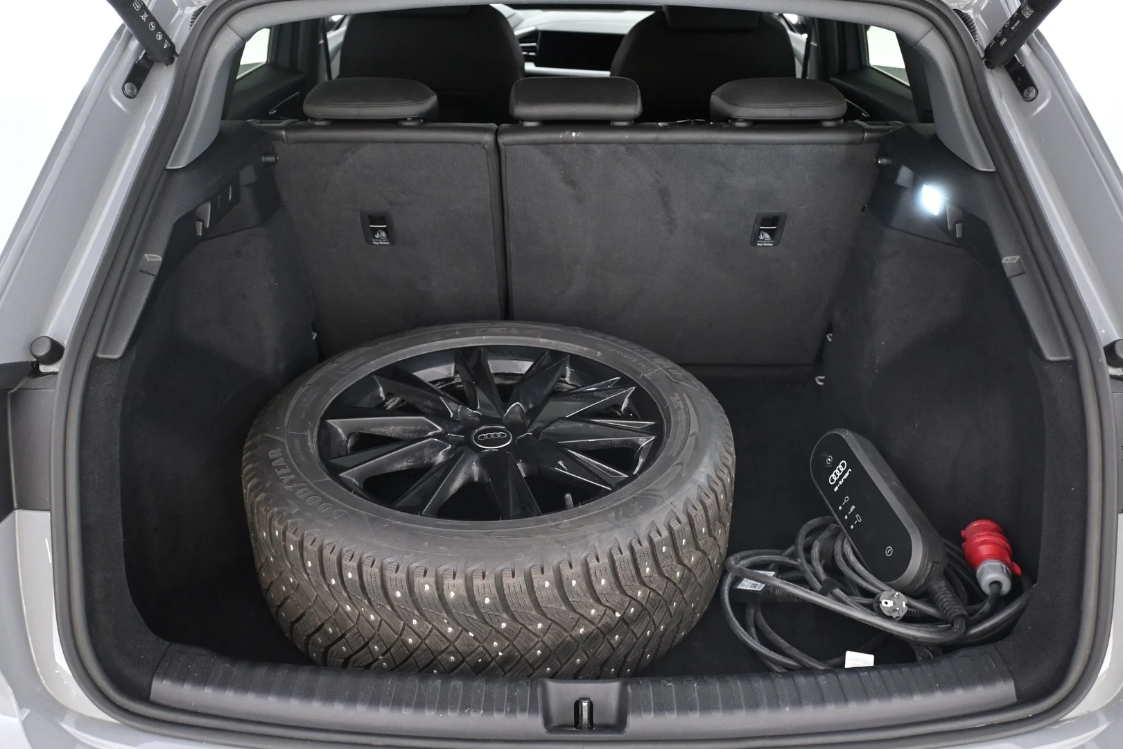 Car Image - 622oQcZY4wfS7JY8vJvaVj