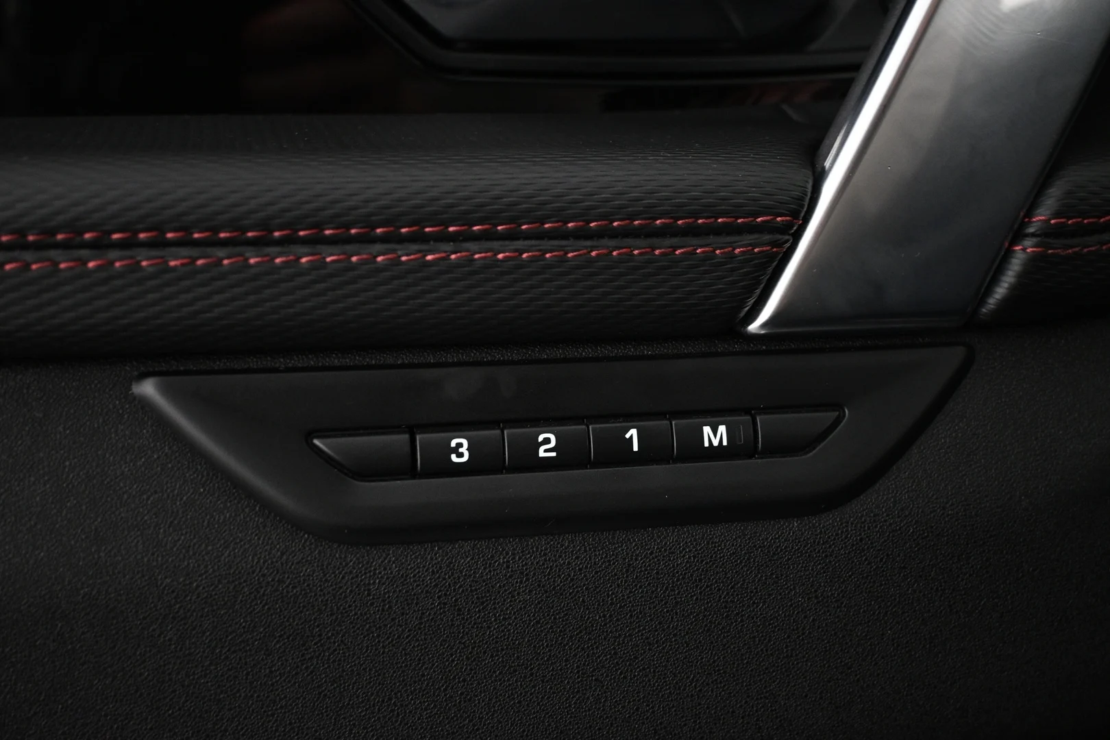 Car Image - 7hw05kNbsW7VLO5gt6ZxqF