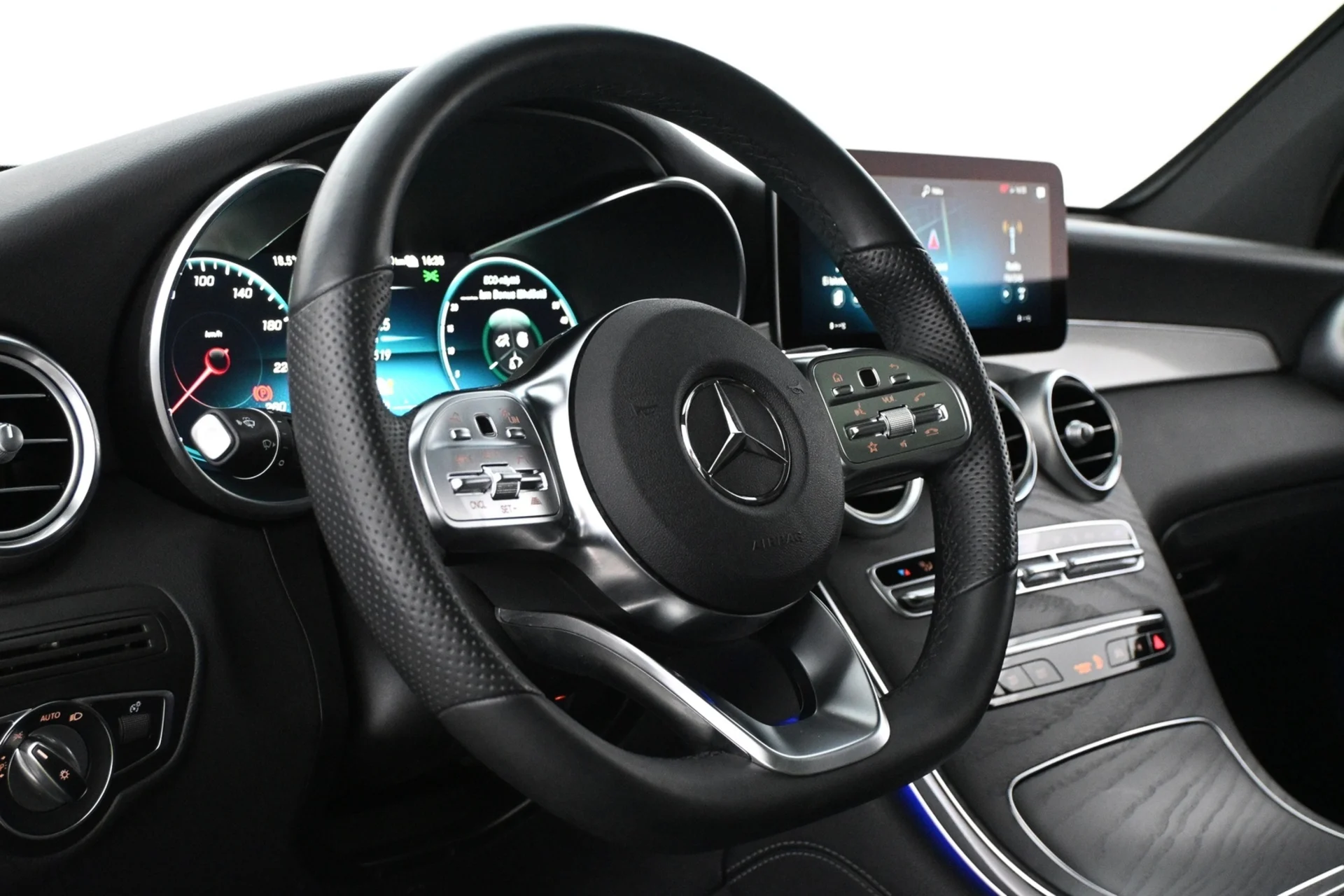 Car Image - 2yZABJC26y1MSVnxplToZ7