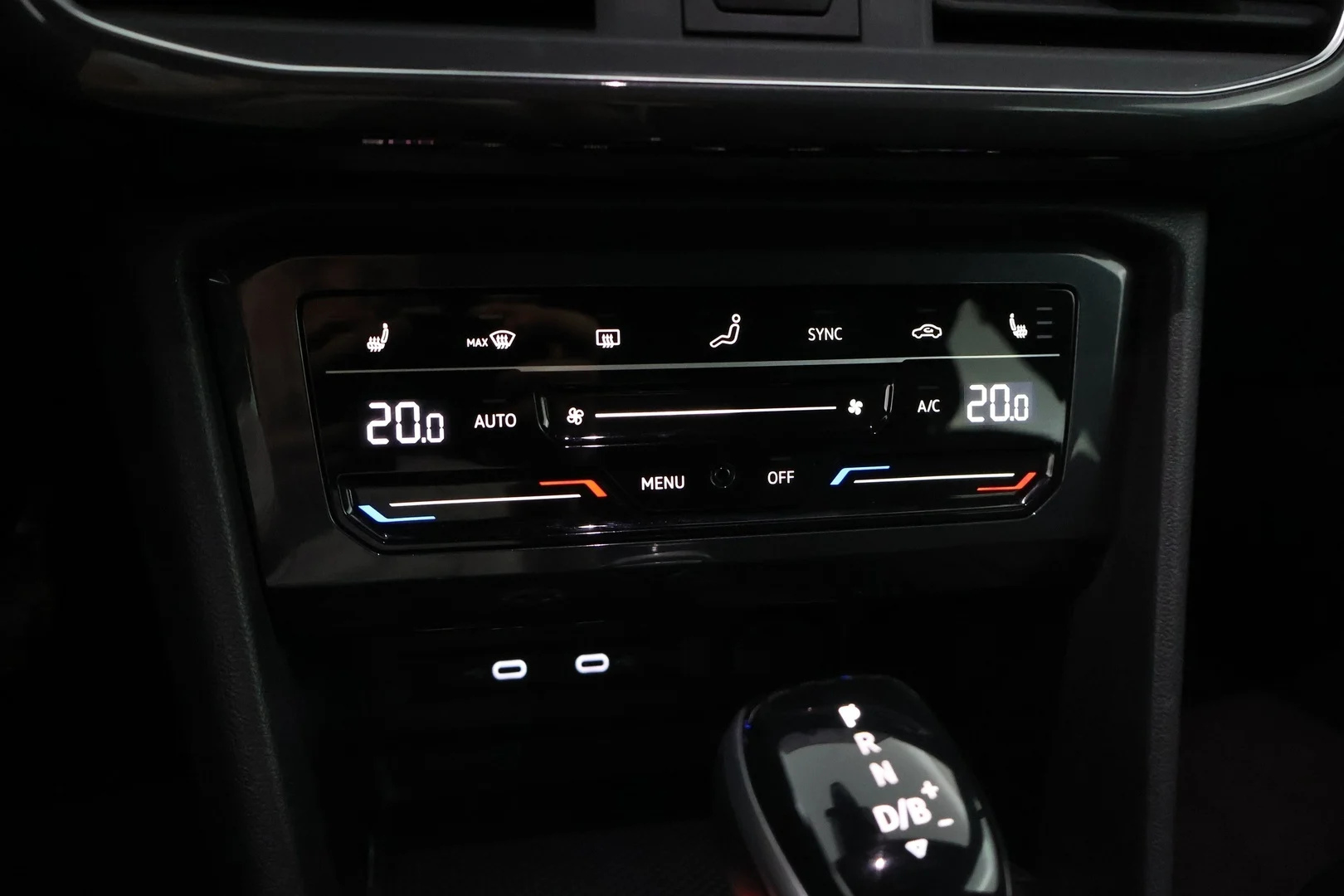 Car Image - 77KrzsmlvfeayfRYEfRrs0