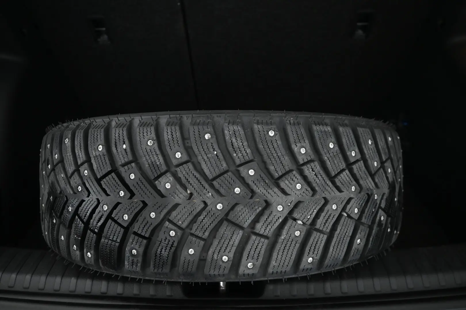 Car Image - 3NhoNcEnXymqNyLQWg5Ozx