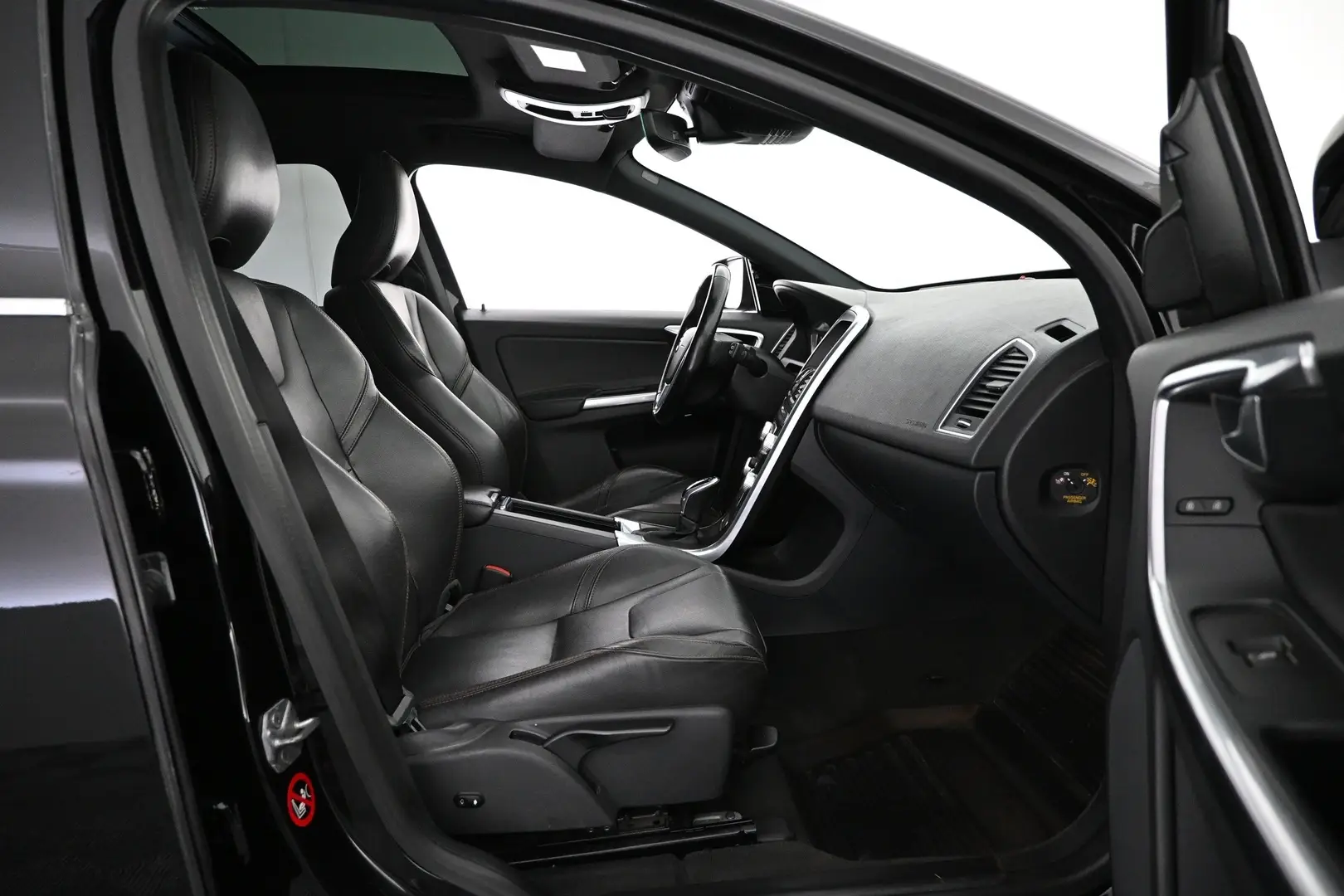 Car Image - 01MkqOak5QYEZHZDGBdHY0