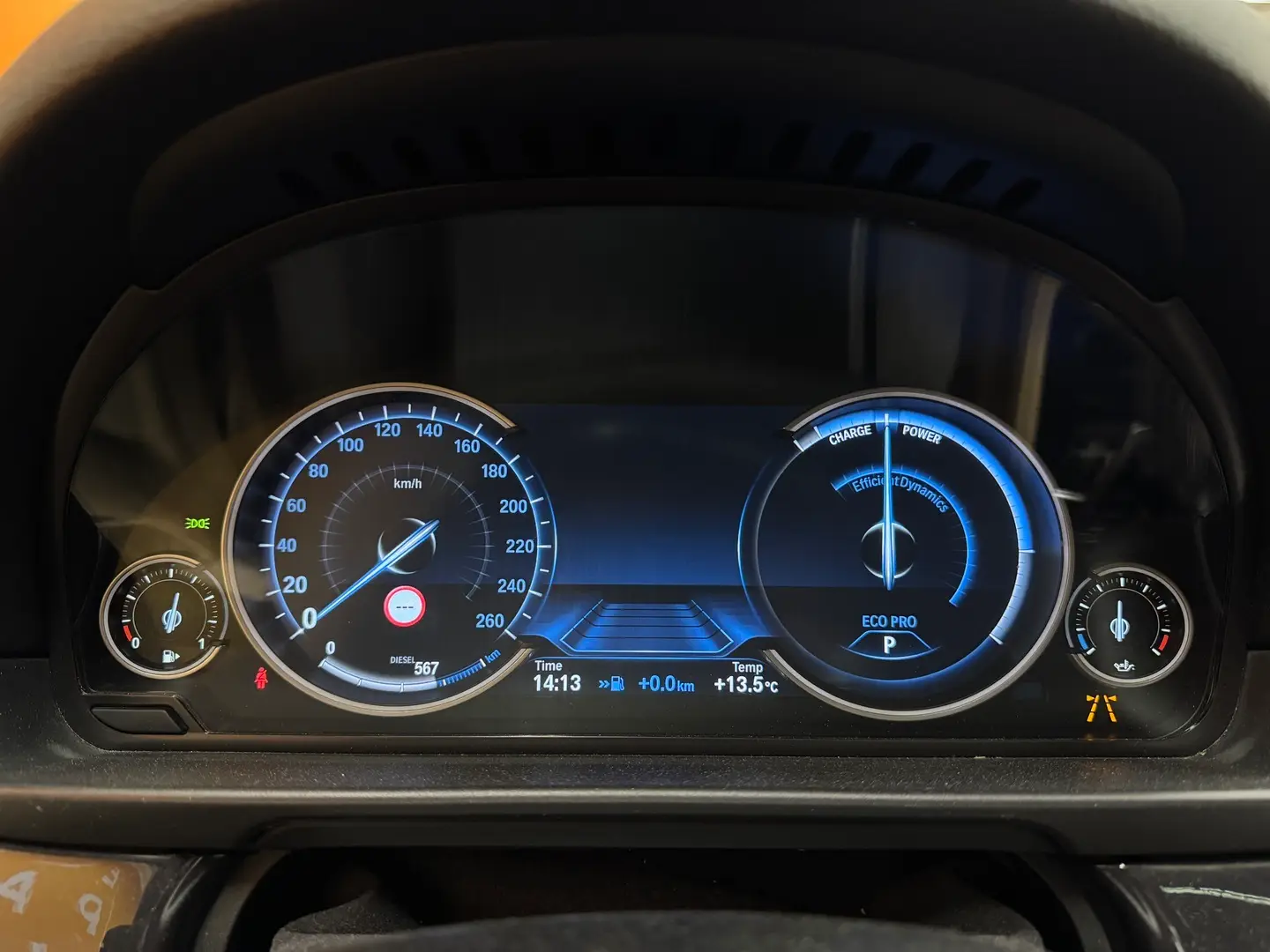 Car Image - 2QlVBRasV1XKM1xrVUv5nd
