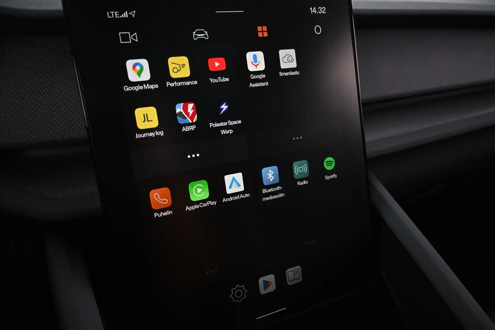 Car Image - 1F7BIIPDEyoNdLXF9jRNre