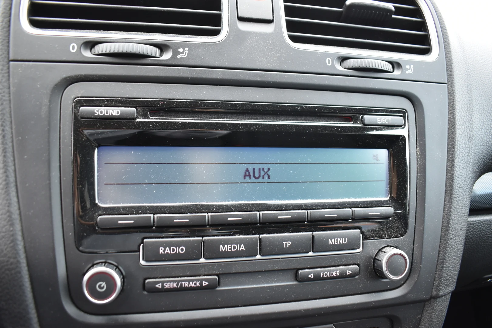 Car Image - 2zyiy1cli5QgAD4EVd4WIl