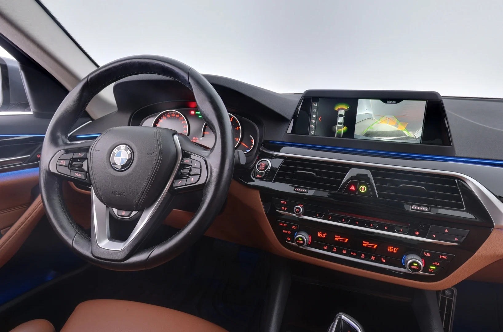 Car Image - 5Di5NAs1IaiOINgCzddOs7