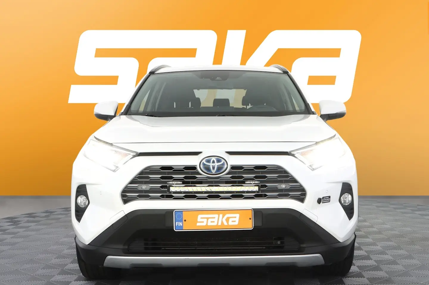 Car Image - 1Bbt9sNJN3UJs9PNpgaV8F