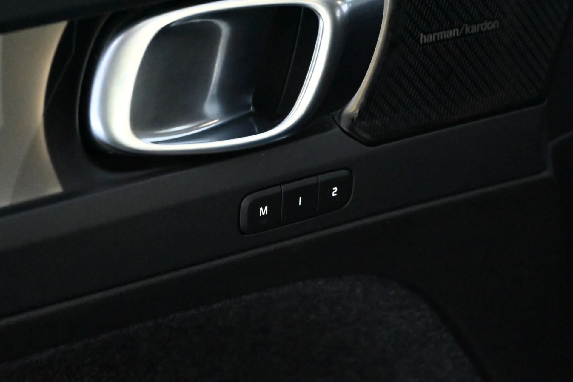 Car Image - 621XAlEEuLPLvCmQimKgcY