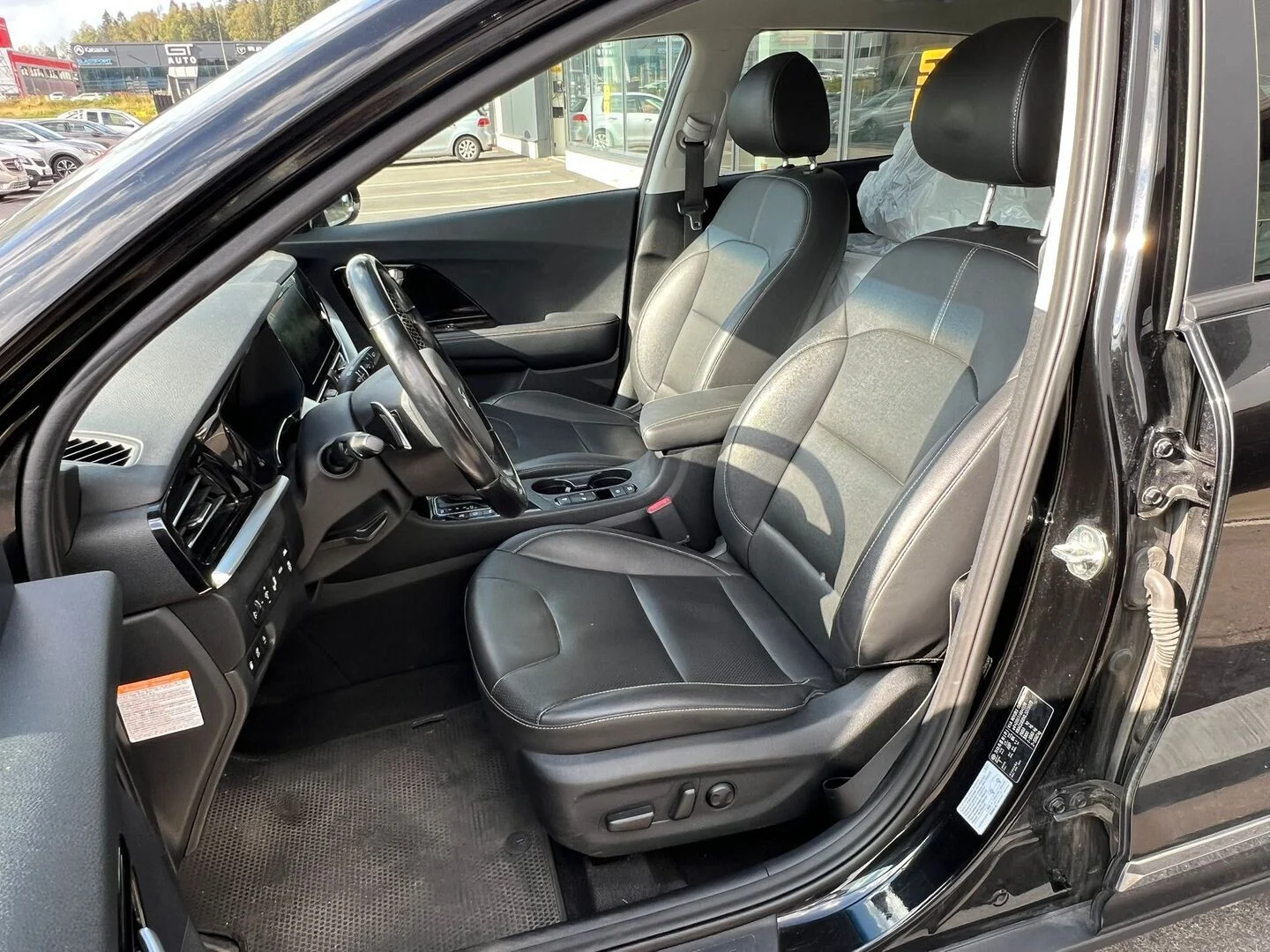 Car Image - 36TyBzQWTFlWQamOdsWw5Y