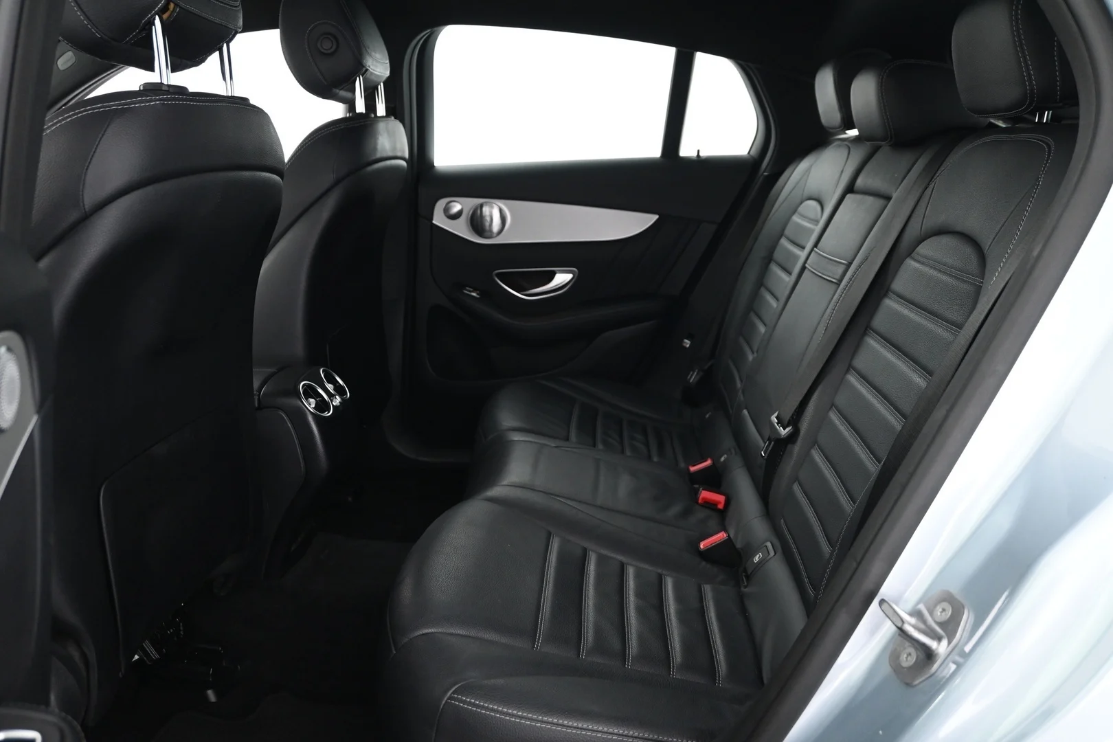 Car Image - 1olMVoCqNQHXVIaGLX0Mjd