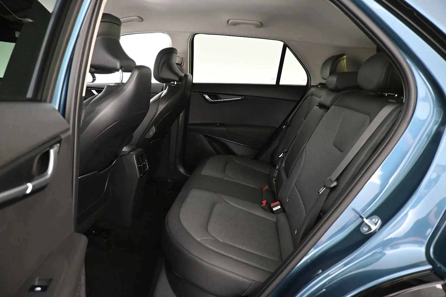 Car Image - 3c08YlzUougQkd9UJLWsWo