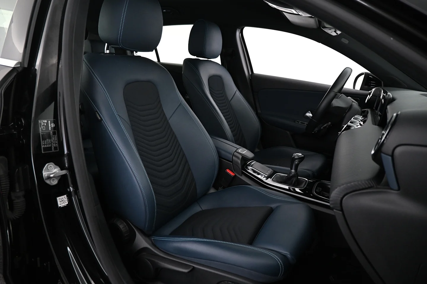 Car Image - 7kQ6sRZgyxc912GAxoEeWC