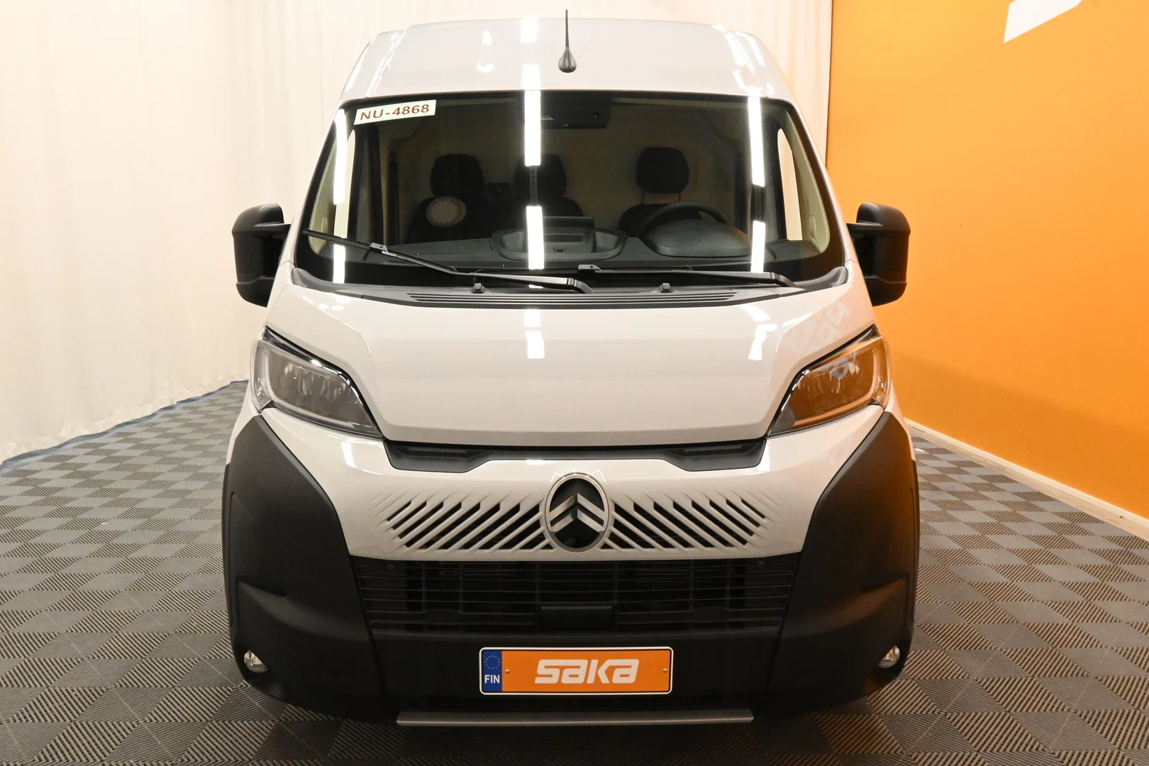 Car Image - 6KFiEgCIGEI6limXT9JDnh