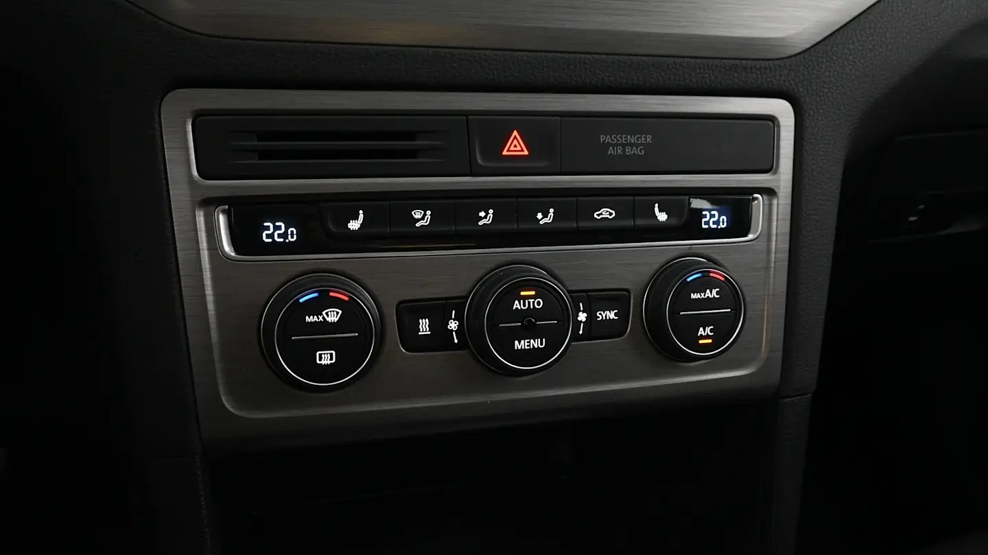 Car Image - 7oD7sFnVH0ZRedHcxm3Ger