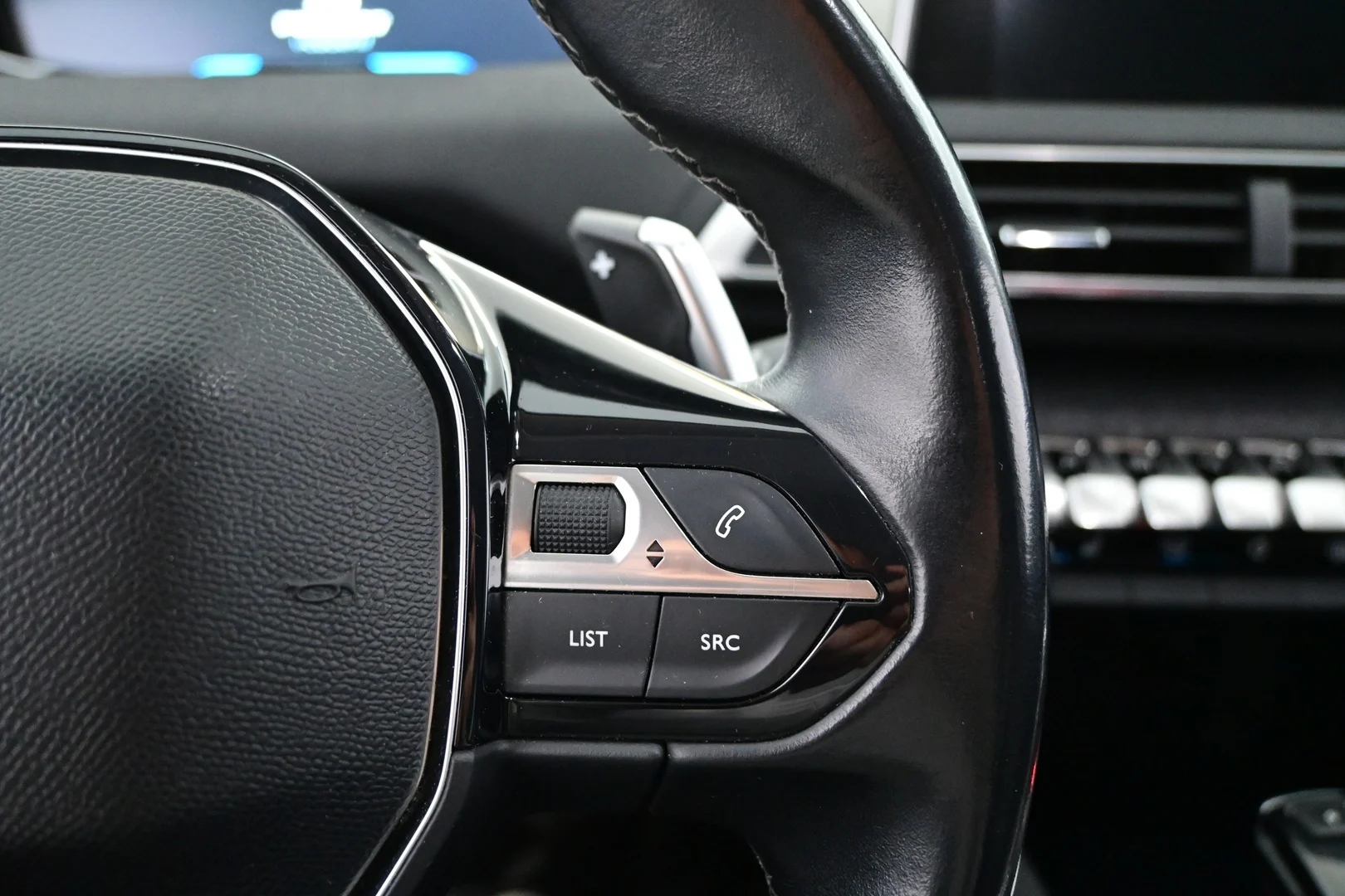Car Image - 4jgxG9EemOS3gMZILnmE6l