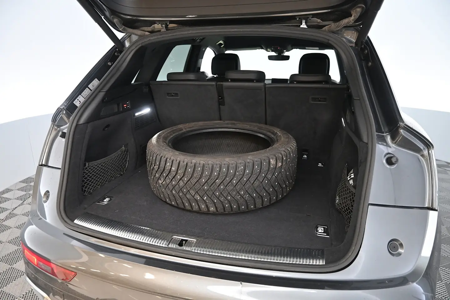 Car Image - 4zbPm4vRVrq6N3fWfcxmsj