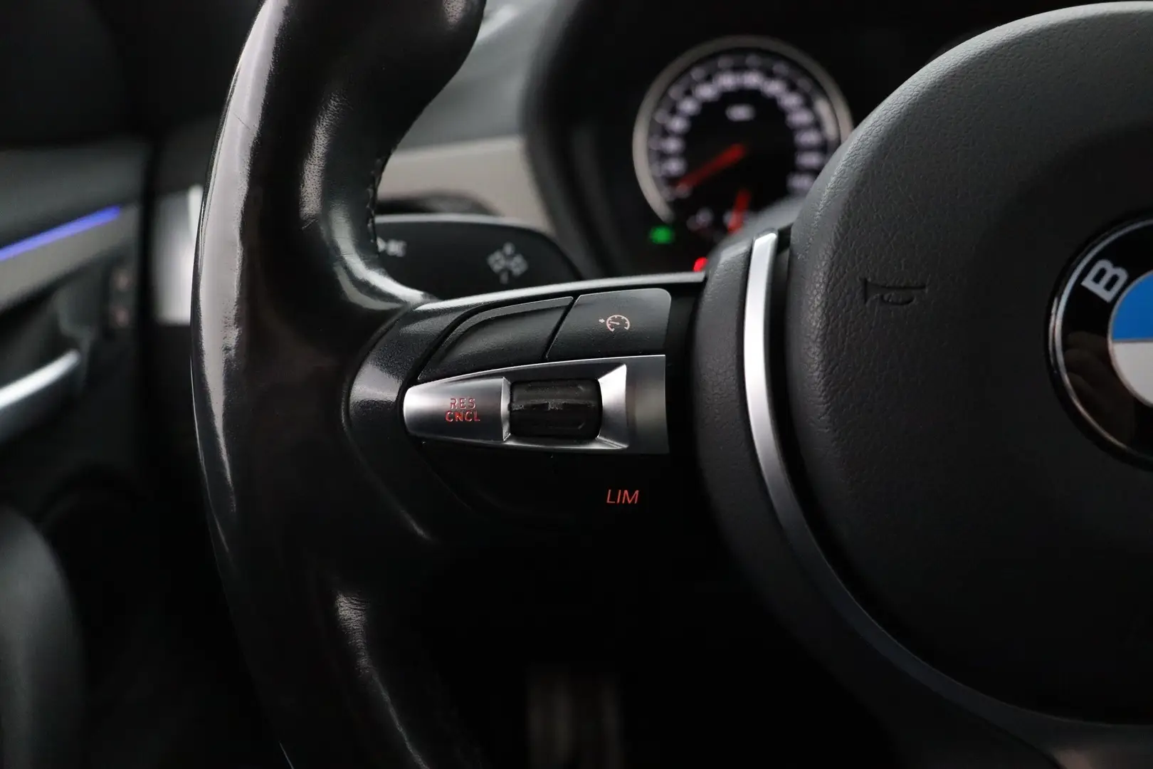 Car Image - 4TRmzcbwrYwiigxY6nJYwb