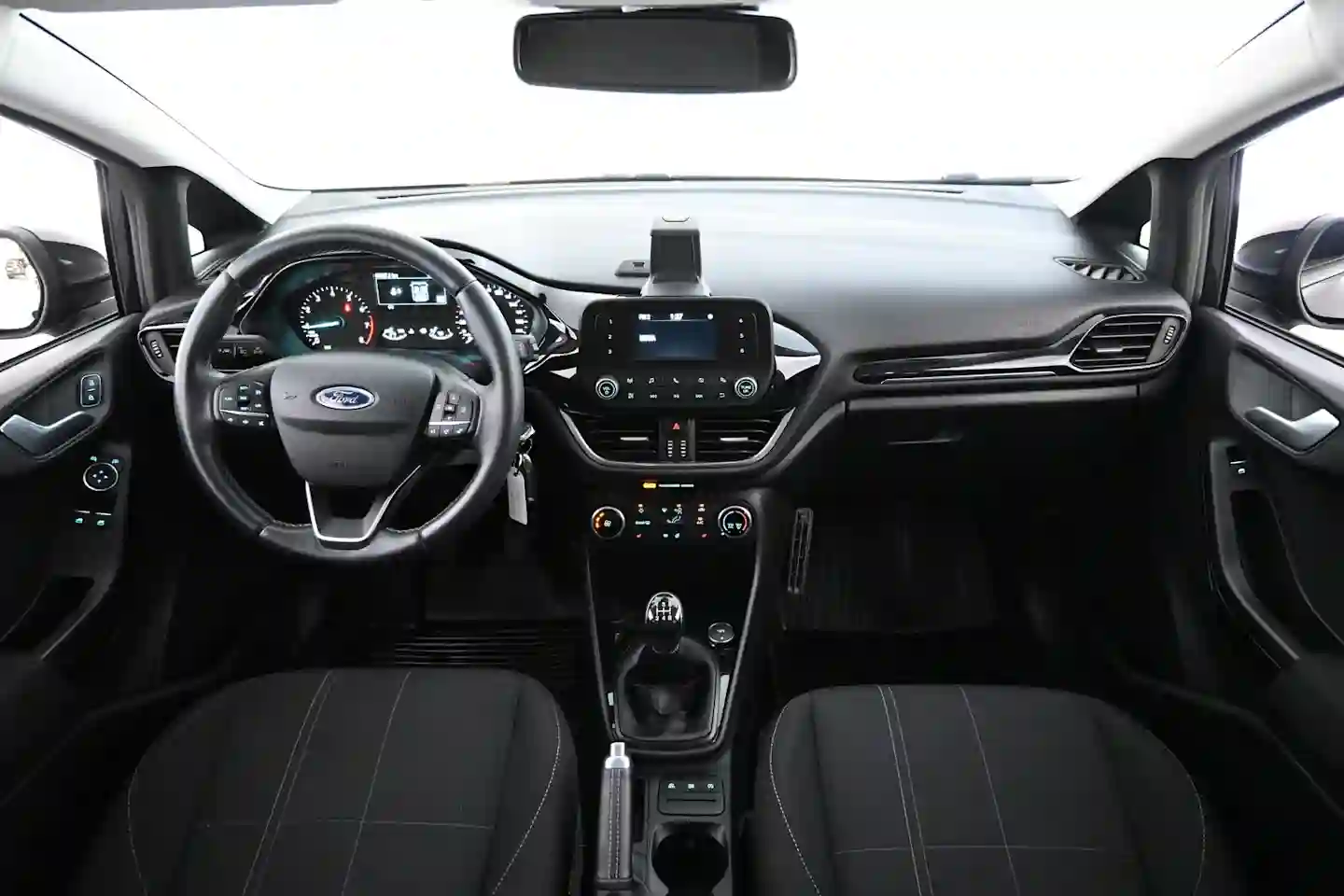 Car Image - 5tbSMKcOFN4g1aBHYGH9yA