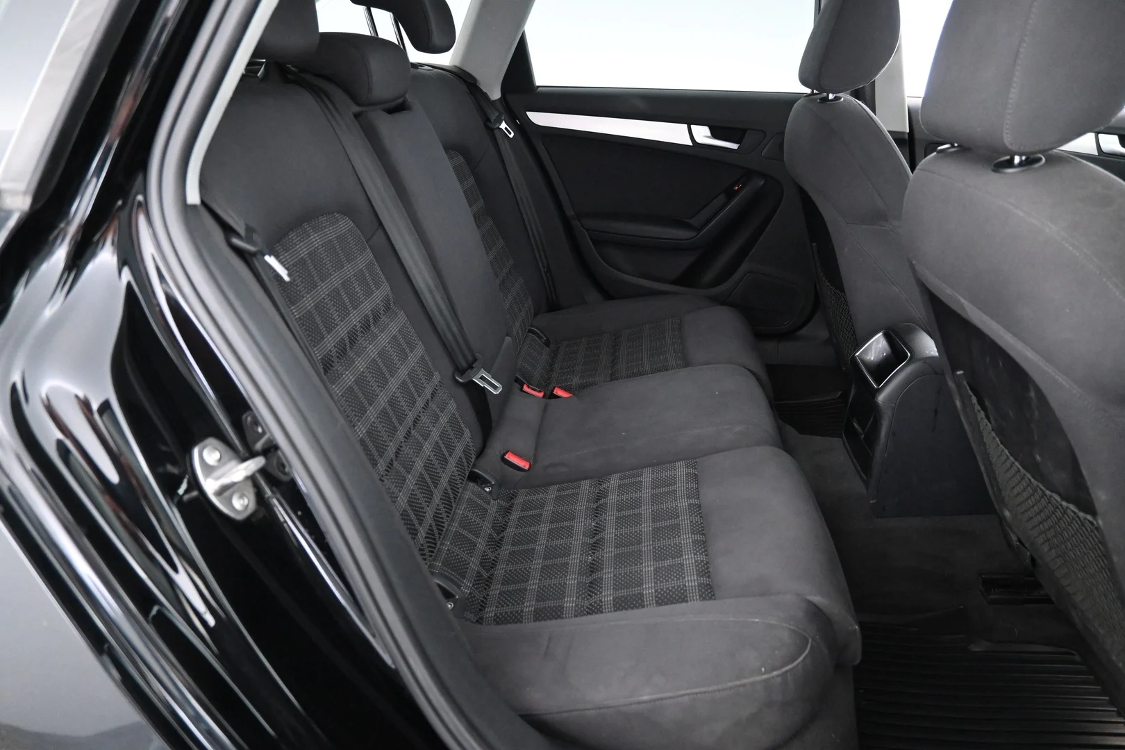 Car Image - 6Quojo29gH4DsfF5qiylfx