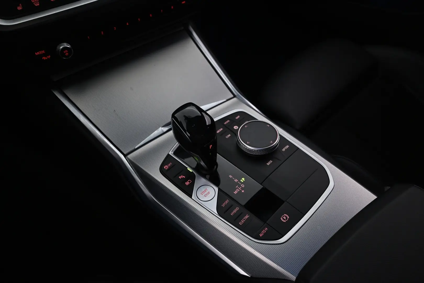 Car Image - 20VFwaiMmvD3LiscKKuCHJ