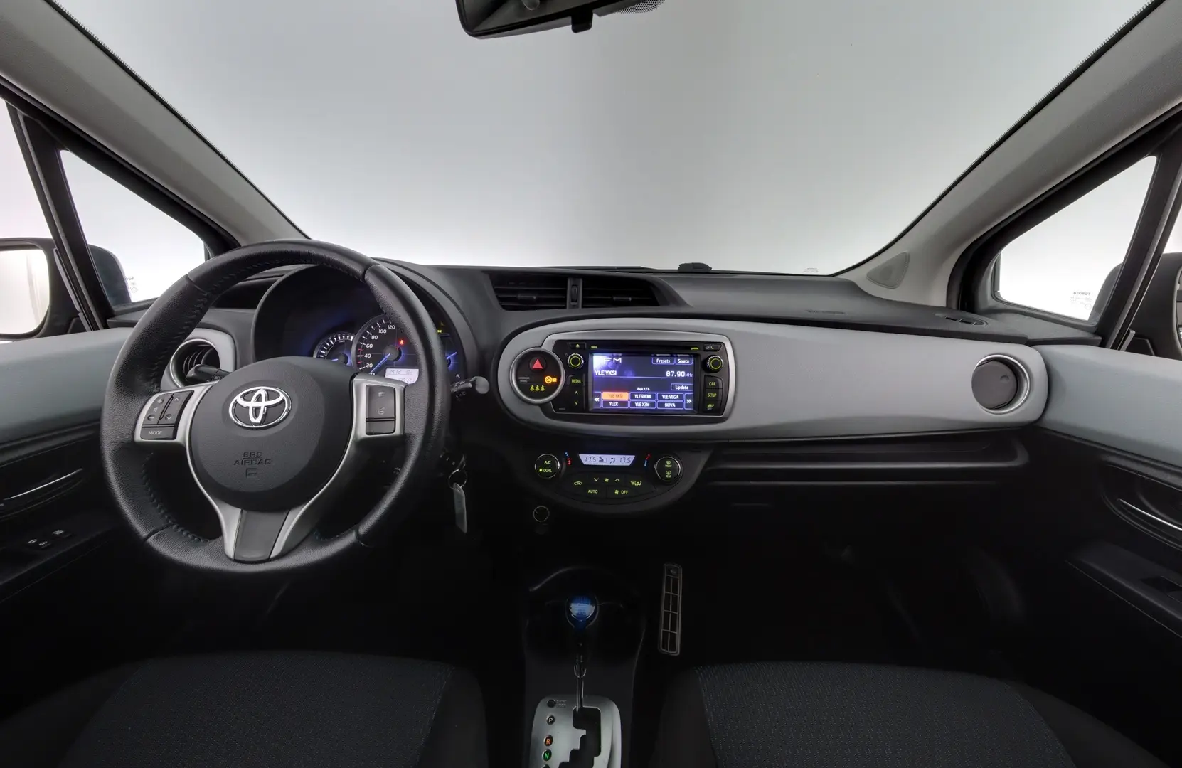 Car Image - gygqiG3lHMXeHmfCBUV2T