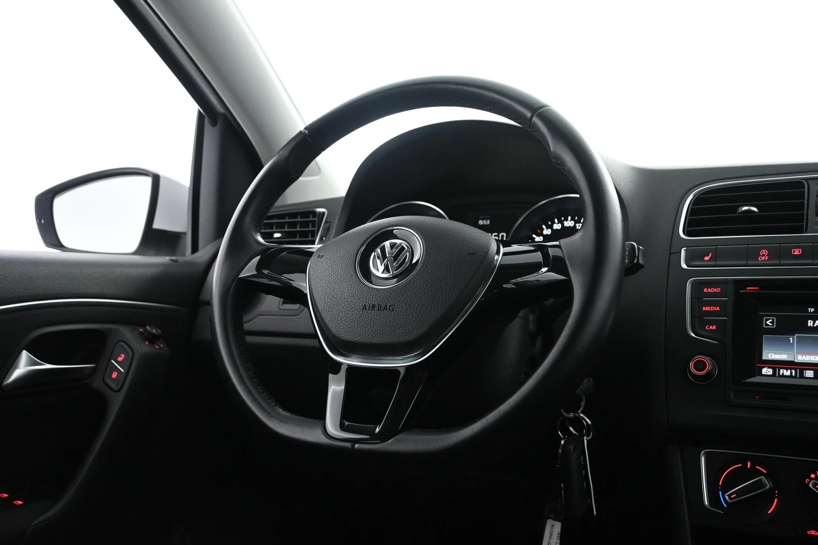 Car Image - 1rSSTfymEKe6LGIt0KPsw7