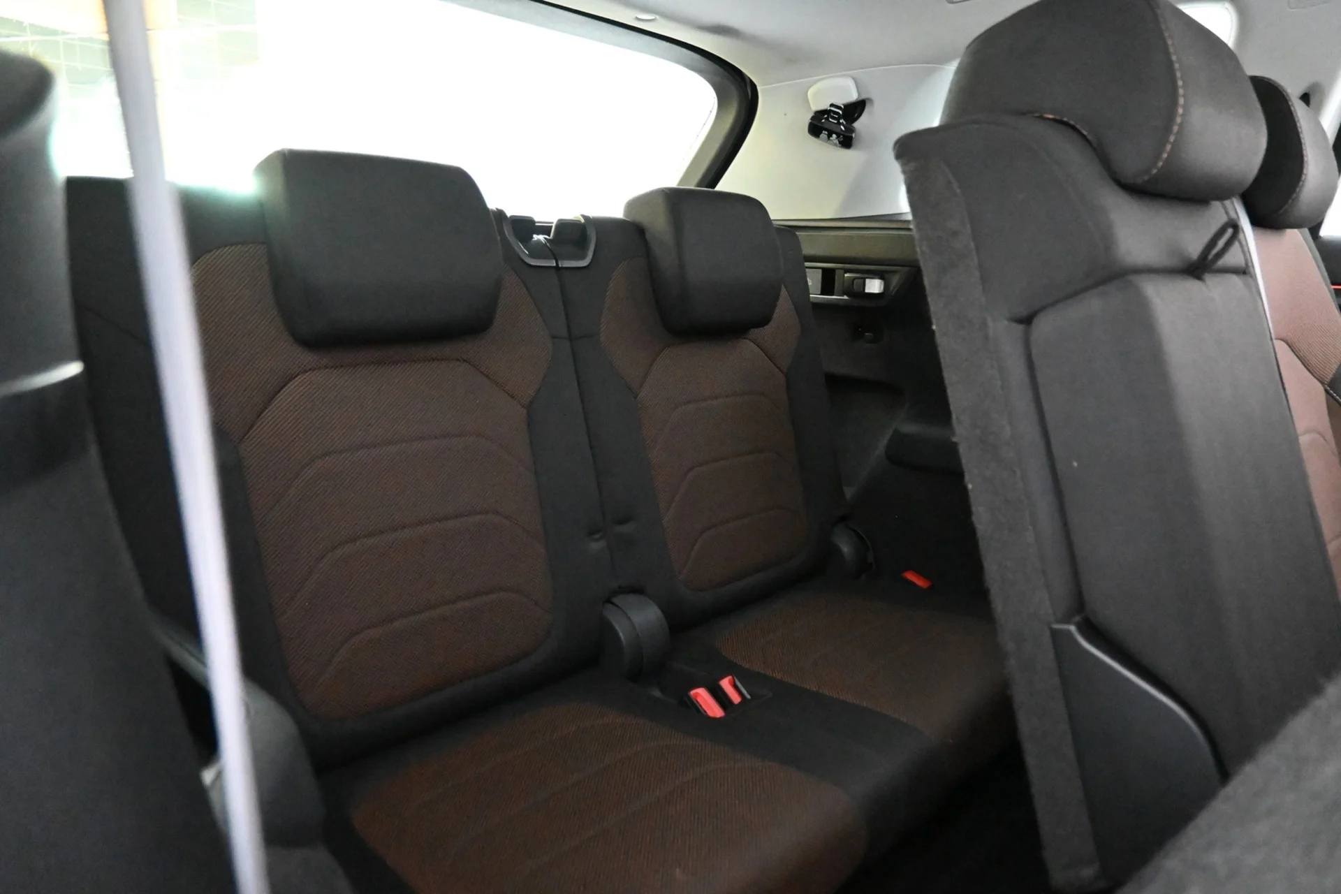 Car Image - 29ApSSFYxLKugIJRfs1iUJ