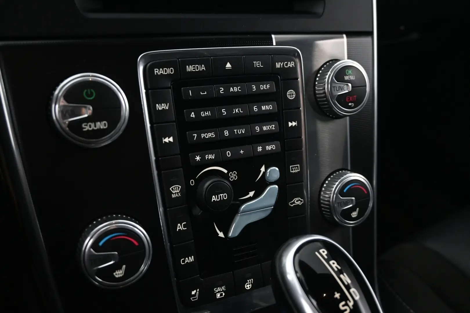 Car Image - 3Io3ctpiG6kPcK0kxYHIiC