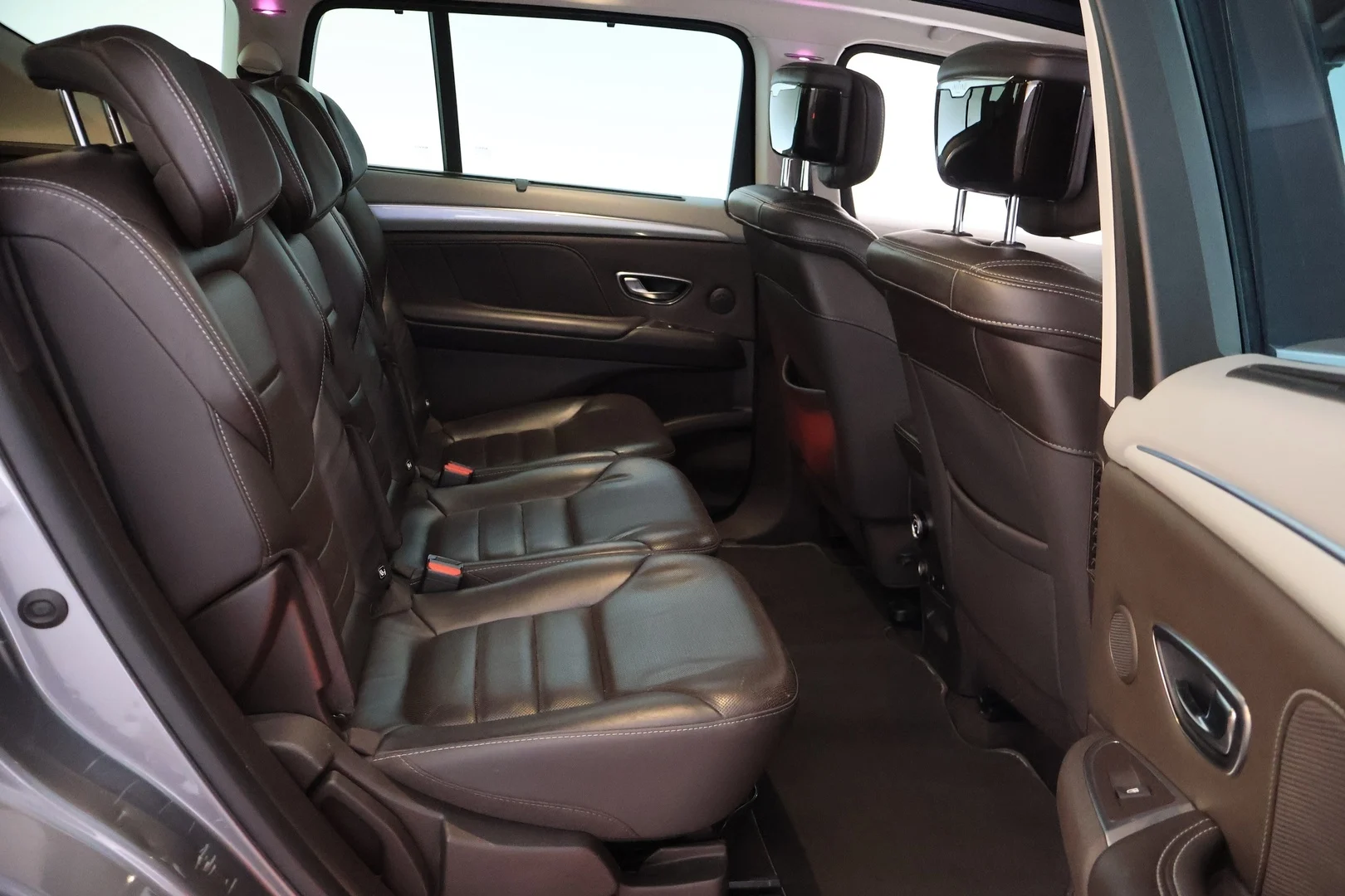 Car Image - 2WF7X6Wsj9reUjda8CYqwN