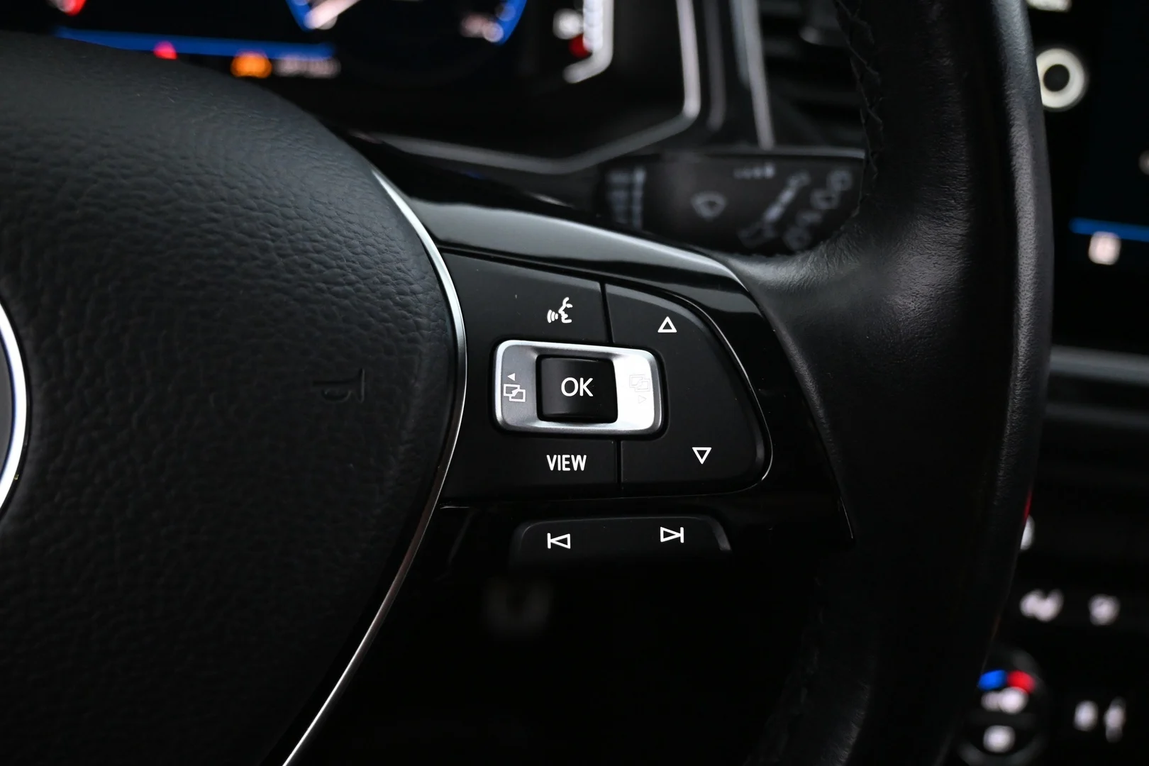 Car Image - 5499cyawffYRcl4Uf38ZgF