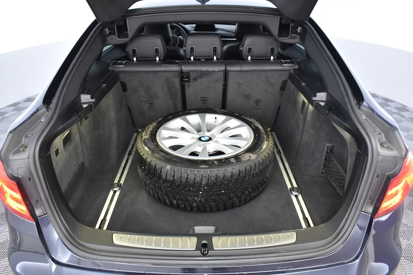 Car Image - 7fd0FOF0tCJXRvqbvI5a92