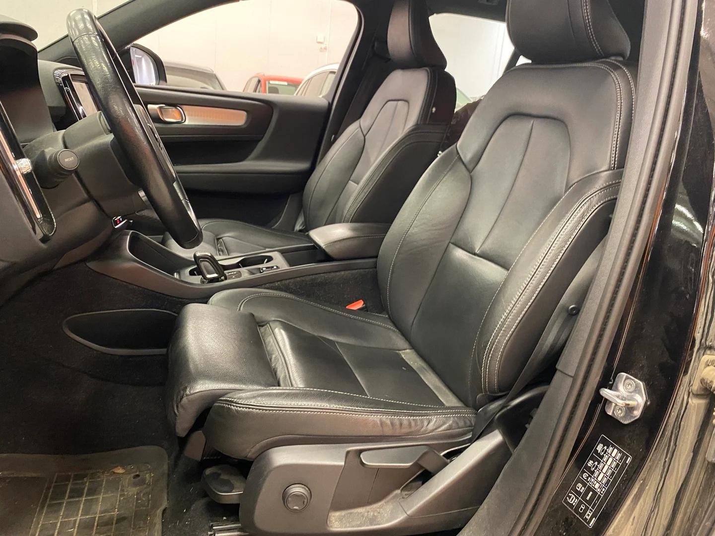 Car Image - 7vbK1mgiU6LkDmFKbMHxrU
