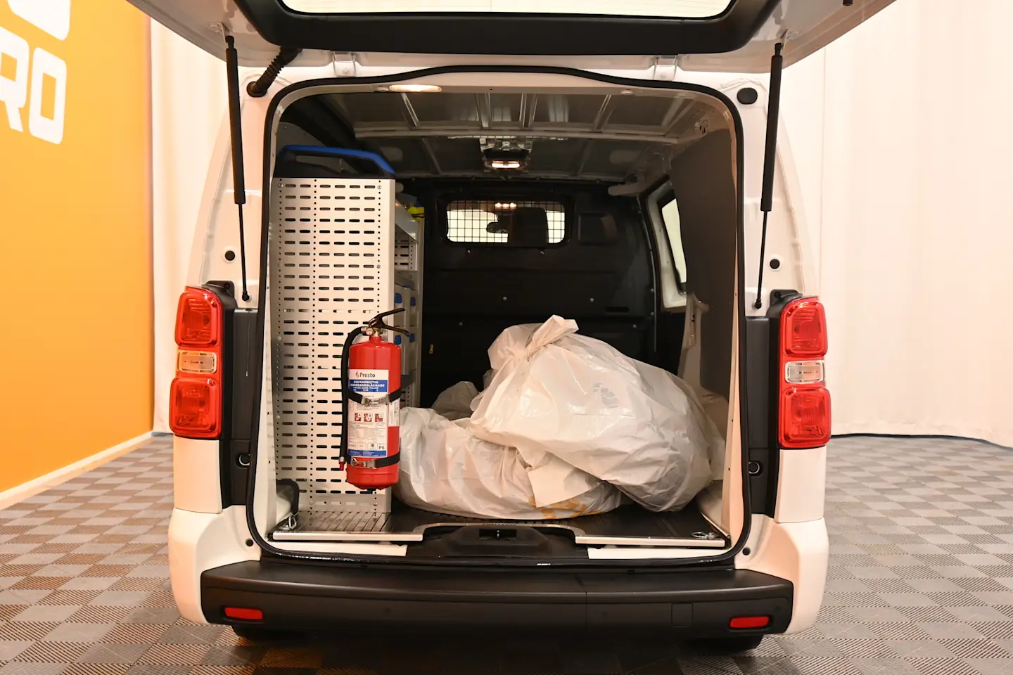 Car Image - 4fnyhEx7F5AEMxDQ10PTSa