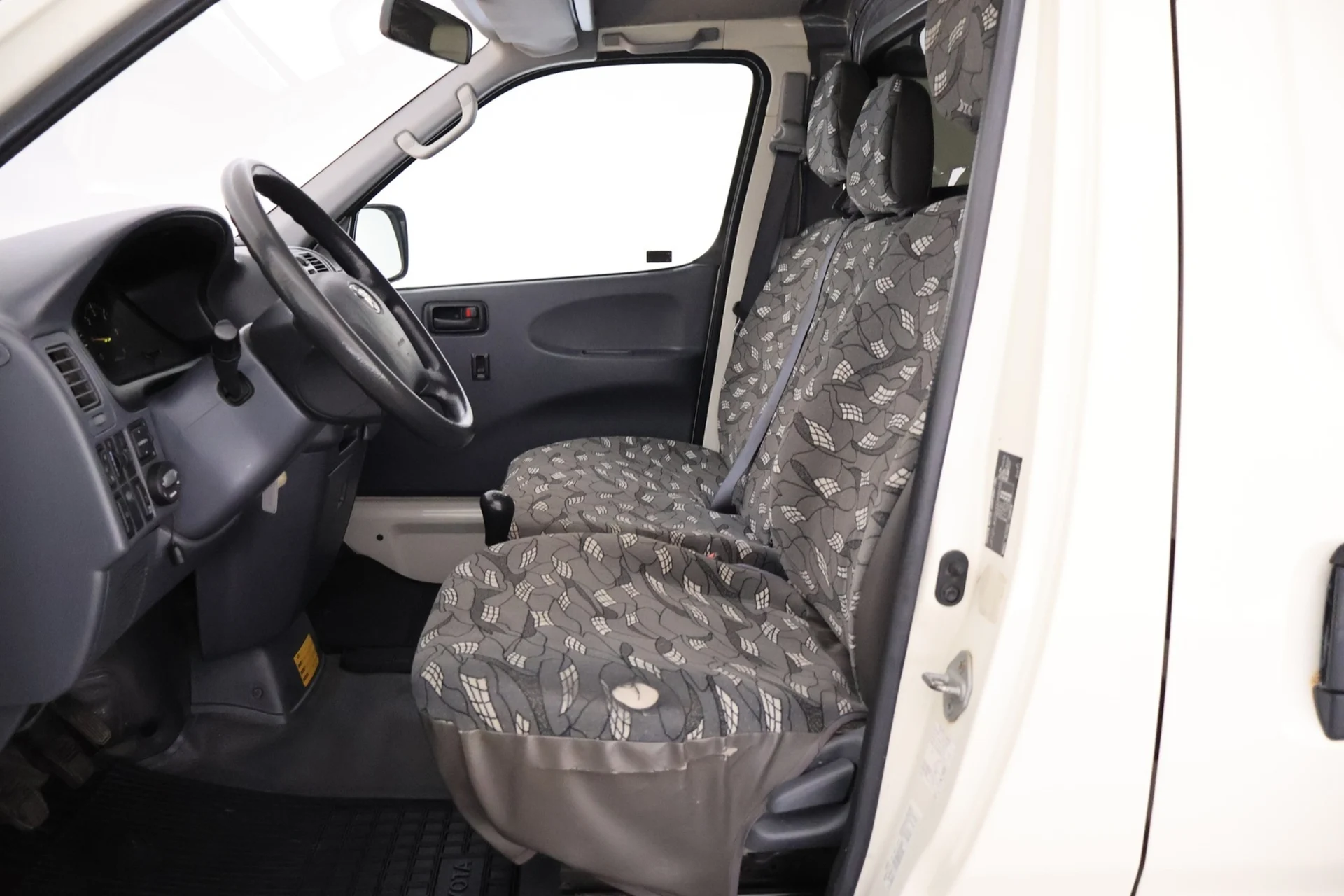 Car Image - 2wh6yBqoDrNYlXkDcTHITf